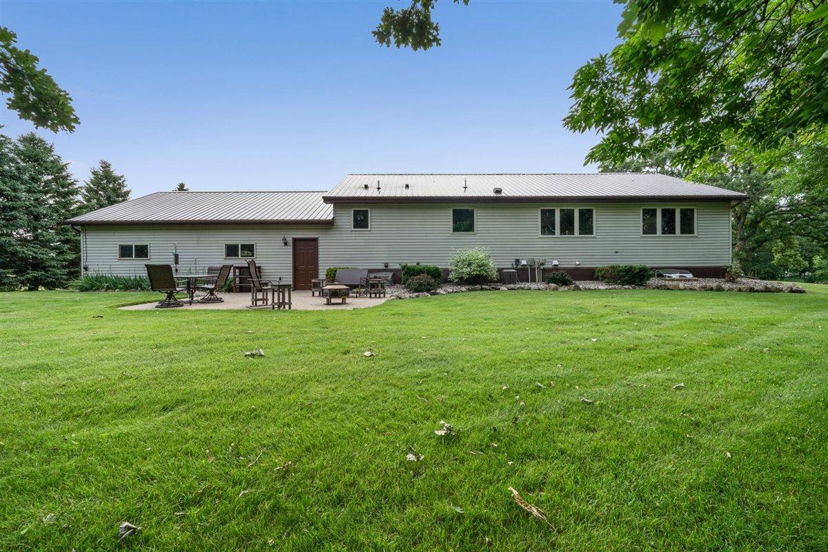 4700 Rural Oaks Drive SE, Alexandria MN 56308 - Photo 15 of 78