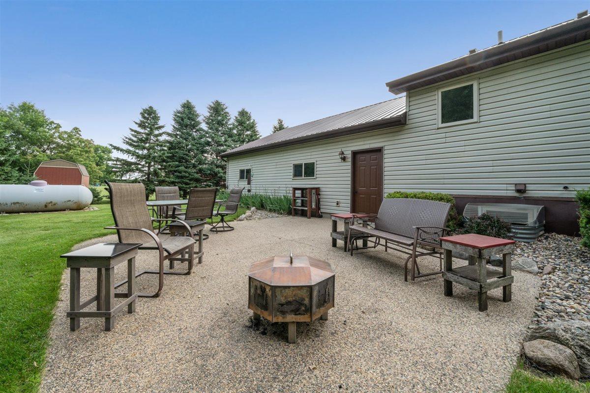 4700 Rural Oaks Drive SE, Alexandria MN 56308 - Photo 17 of 78