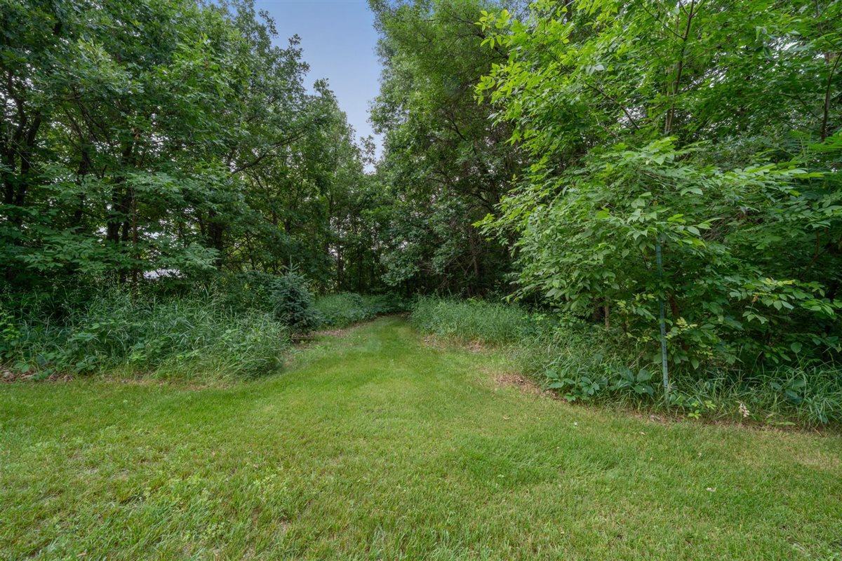 4700 Rural Oaks Drive SE, Alexandria MN 56308 - Photo 22 of 78