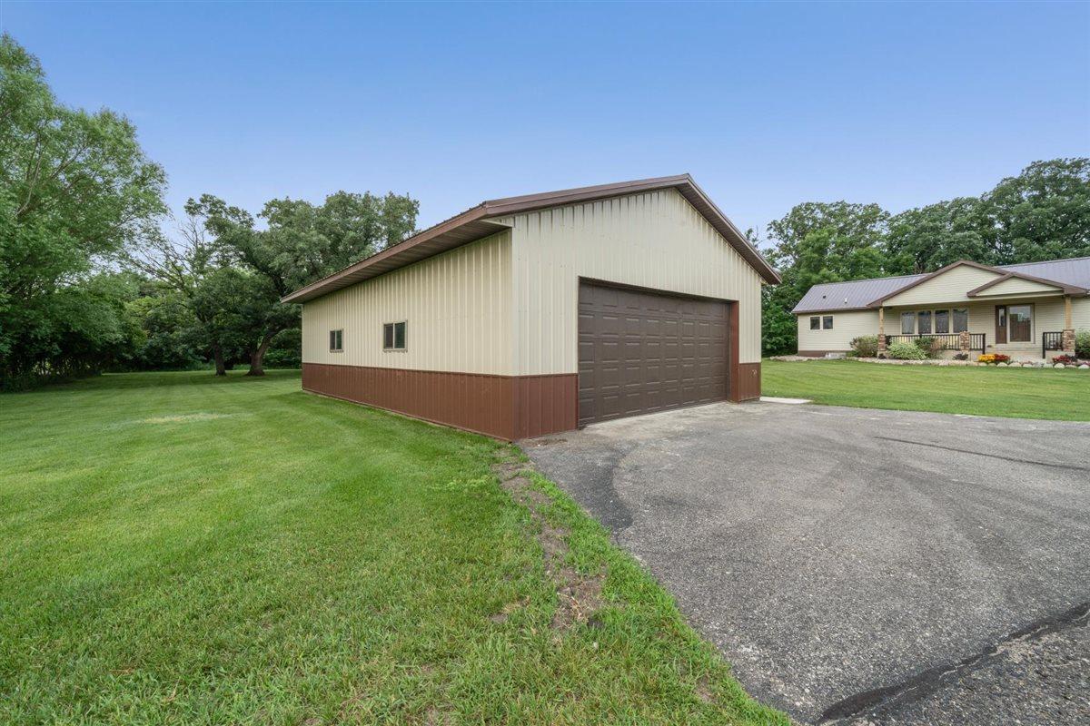 4700 Rural Oaks Drive SE, Alexandria MN 56308 - Photo 9 of 78