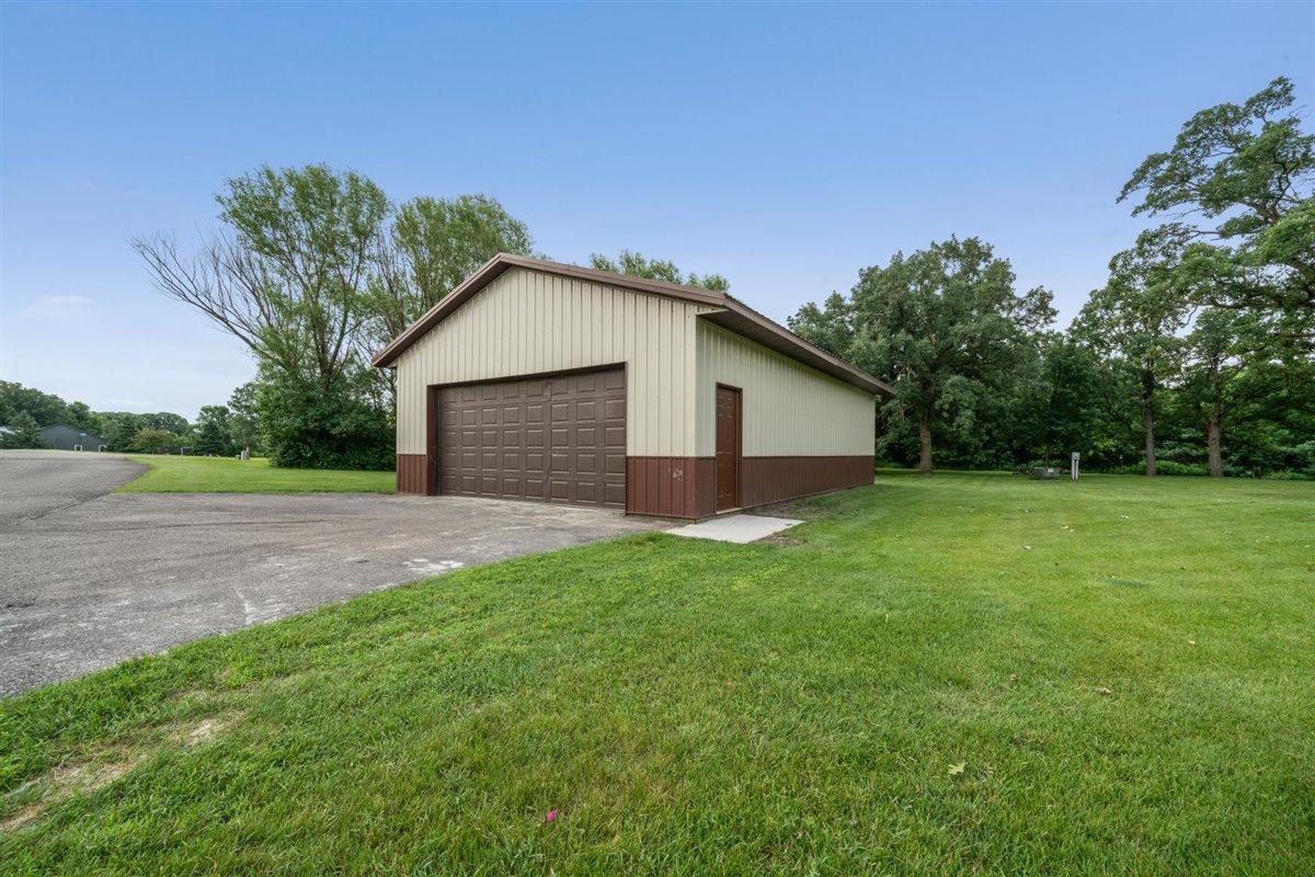 4700 Rural Oaks Drive SE, Alexandria MN 56308 - Photo 10 of 78
