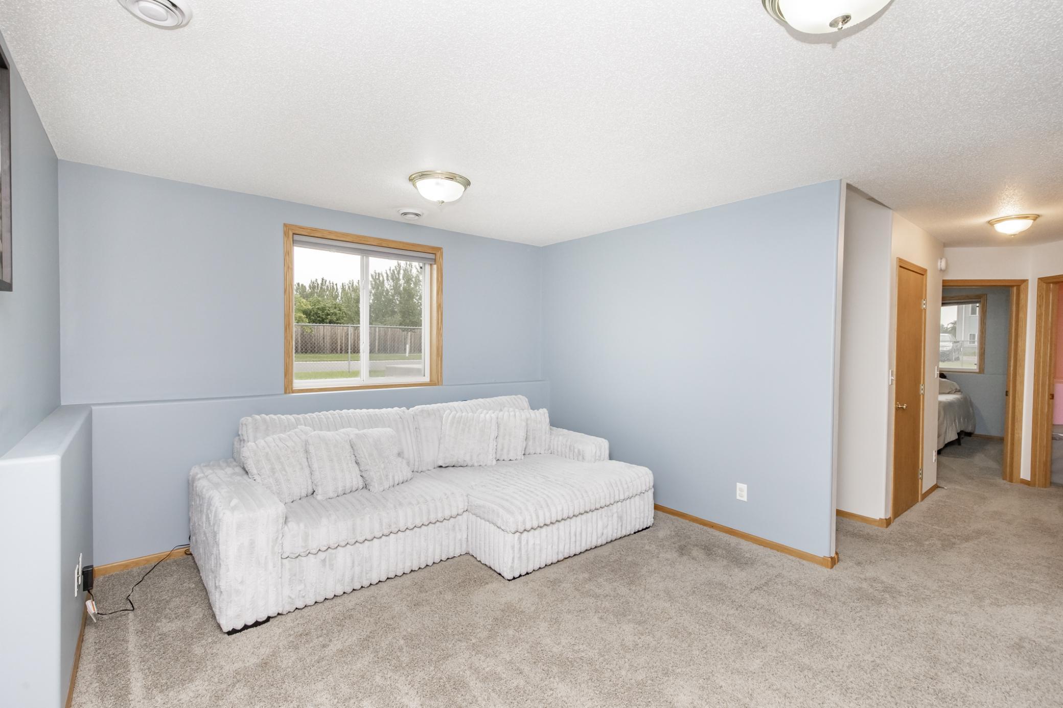 905 11th Street W, West Fargo ND 58078 - Photo 21 of 35