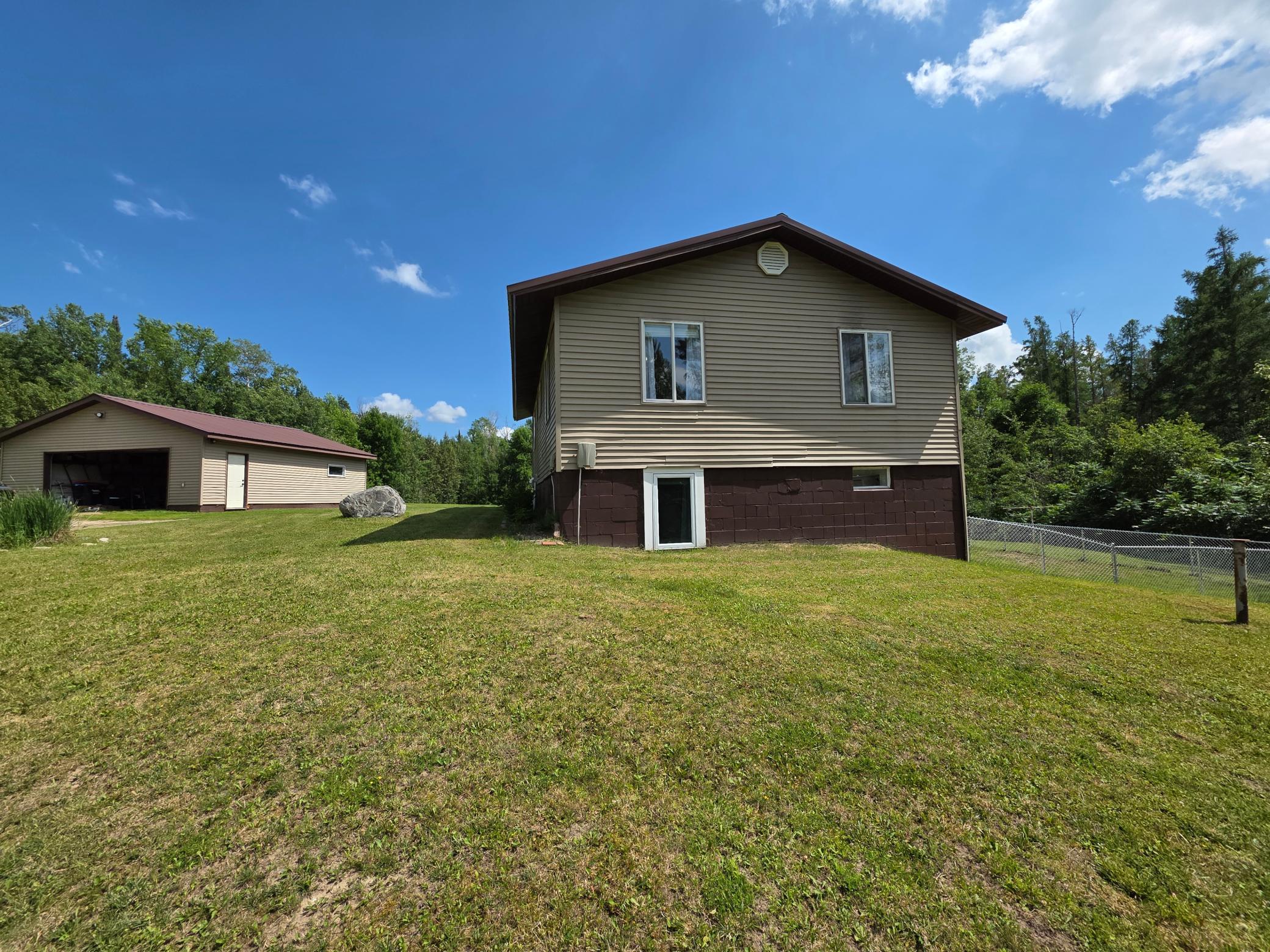 39859 County Road 63, Cohasset MN 55721 - Photo 4 of 48