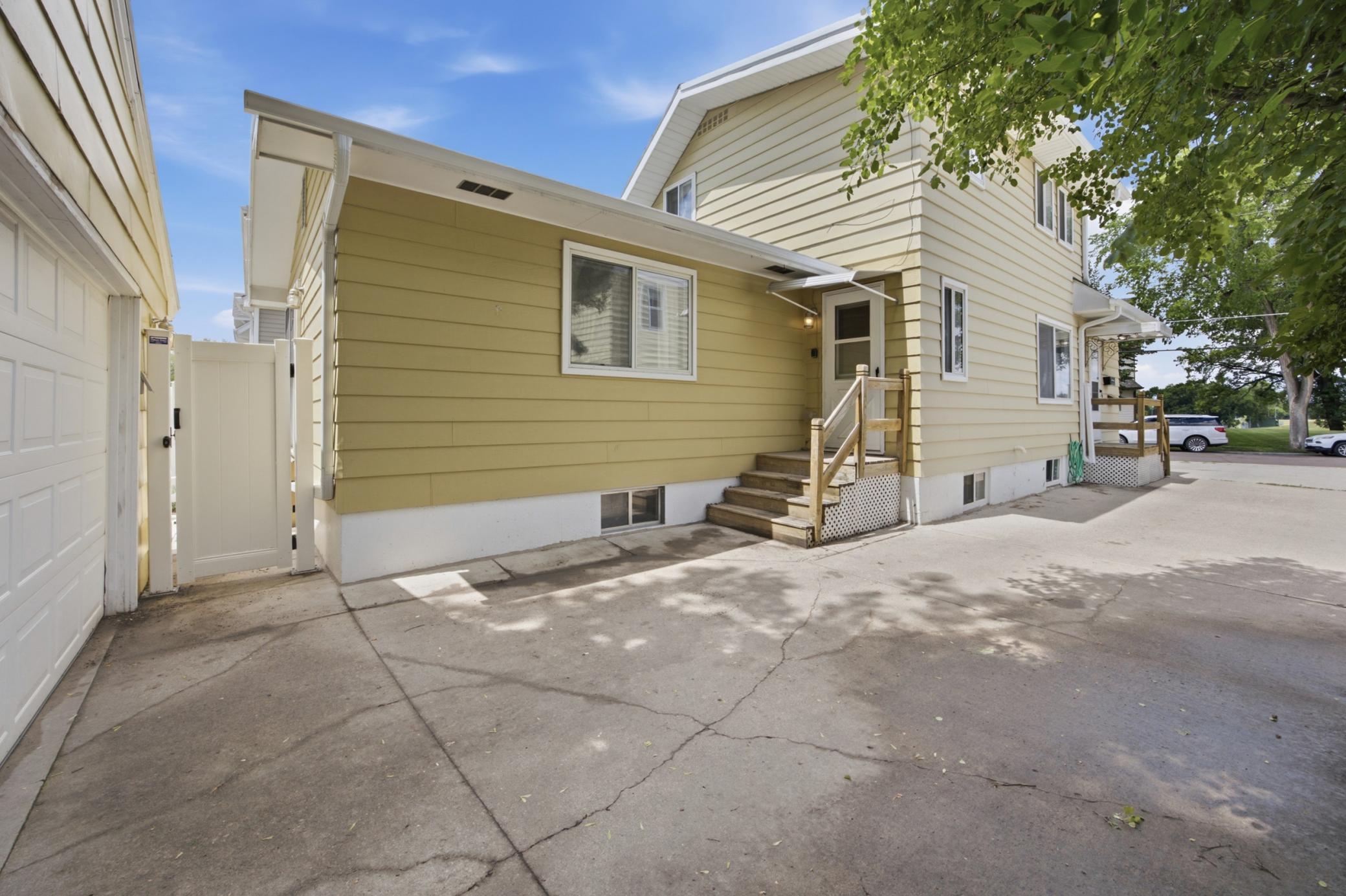 9 N Terrace N, Fargo ND 58102 - Photo 26 of 38