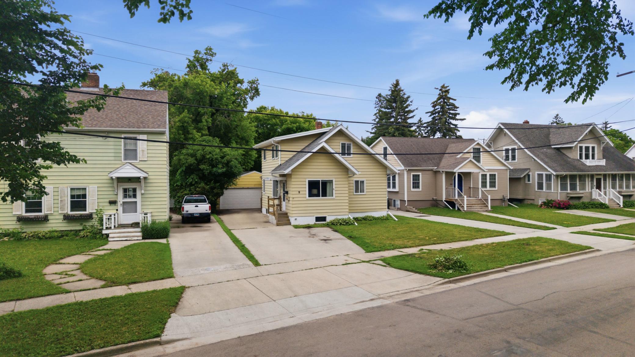 9 N Terrace N, Fargo ND 58102 - Photo 30 of 38