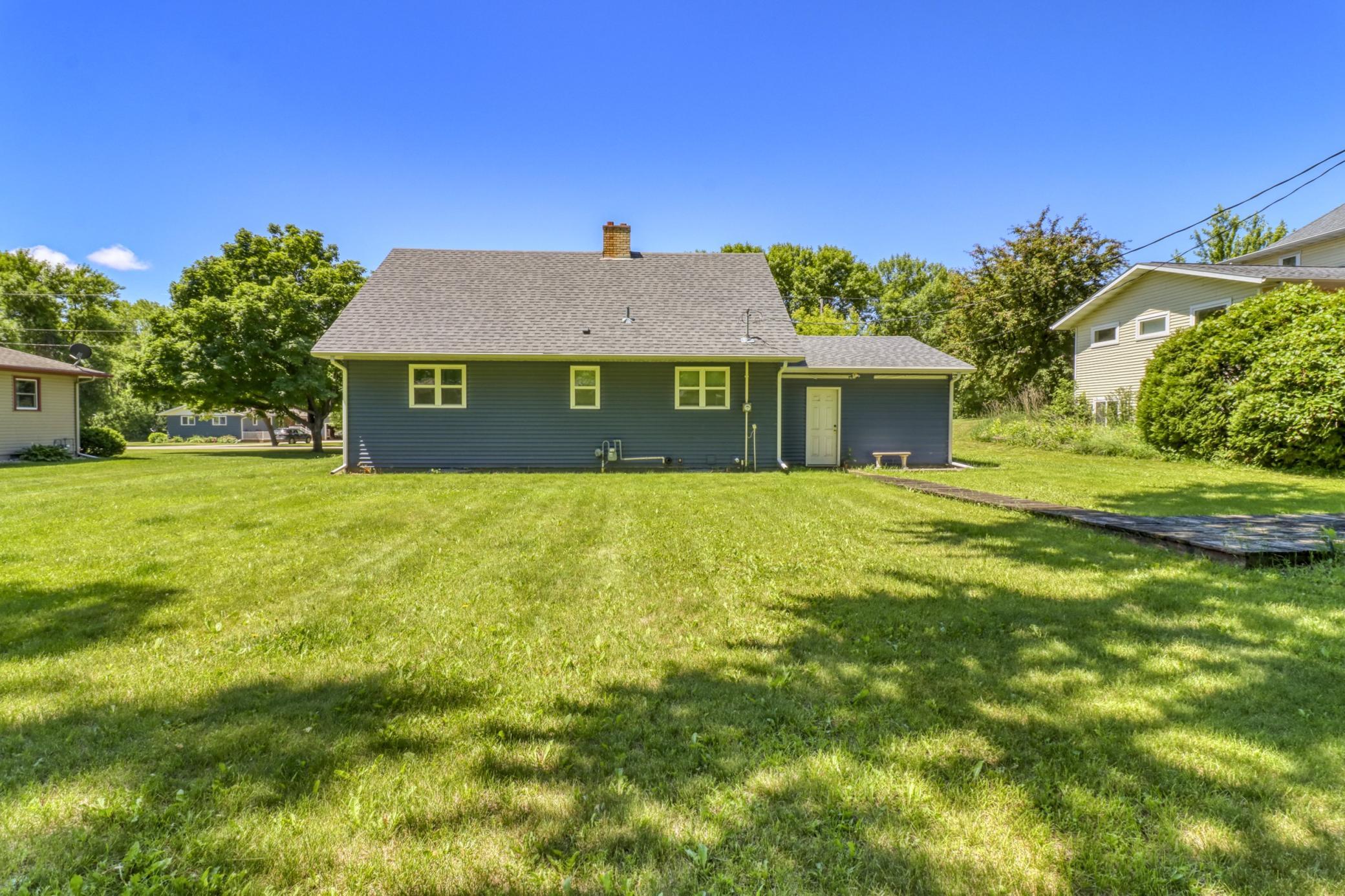 607 Maplewood SE Drive, Pelican Rapids MN 56572 - Photo 5 of 46