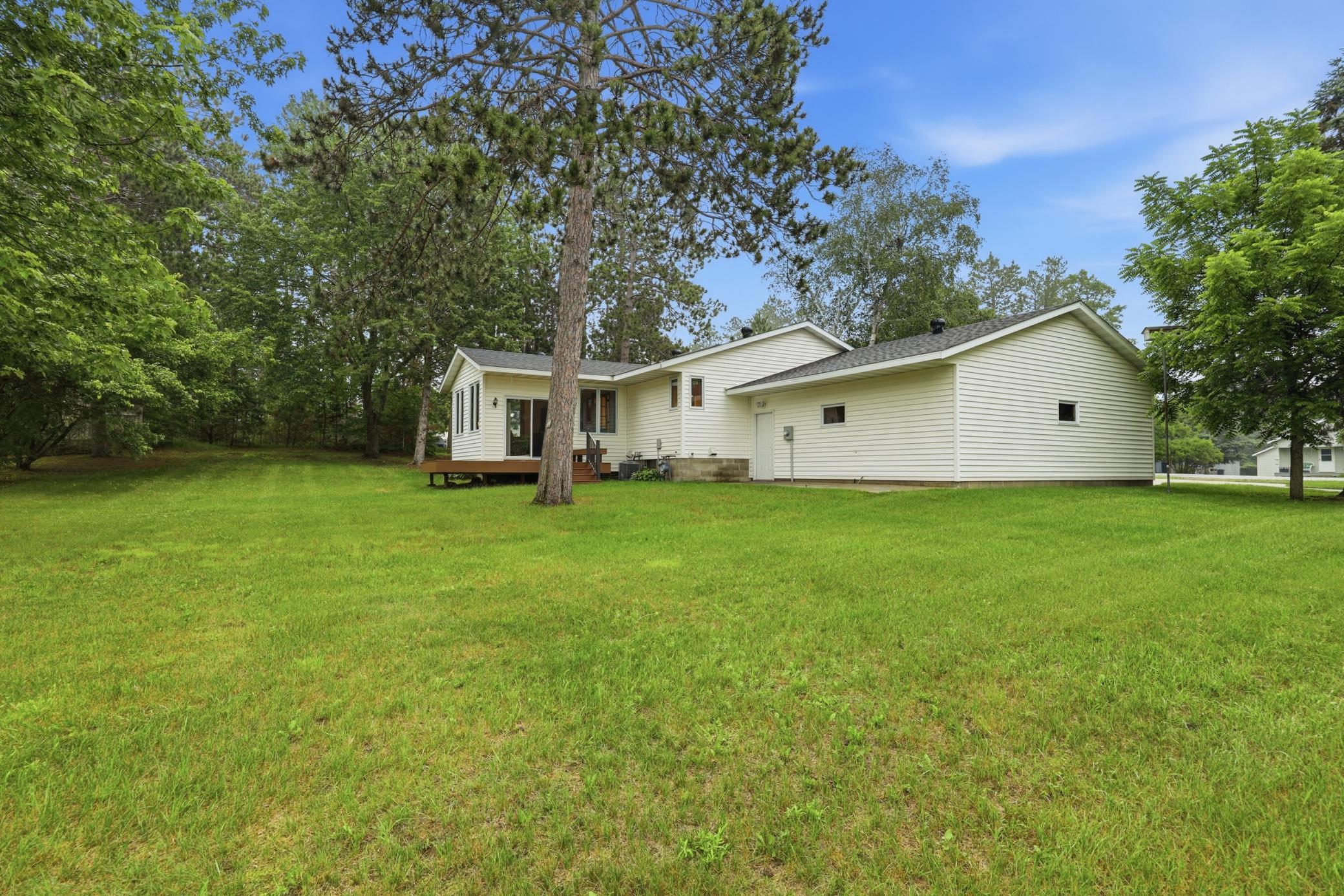 319 1st Street NW, Menahga MN 56464 - Photo 2 of 32