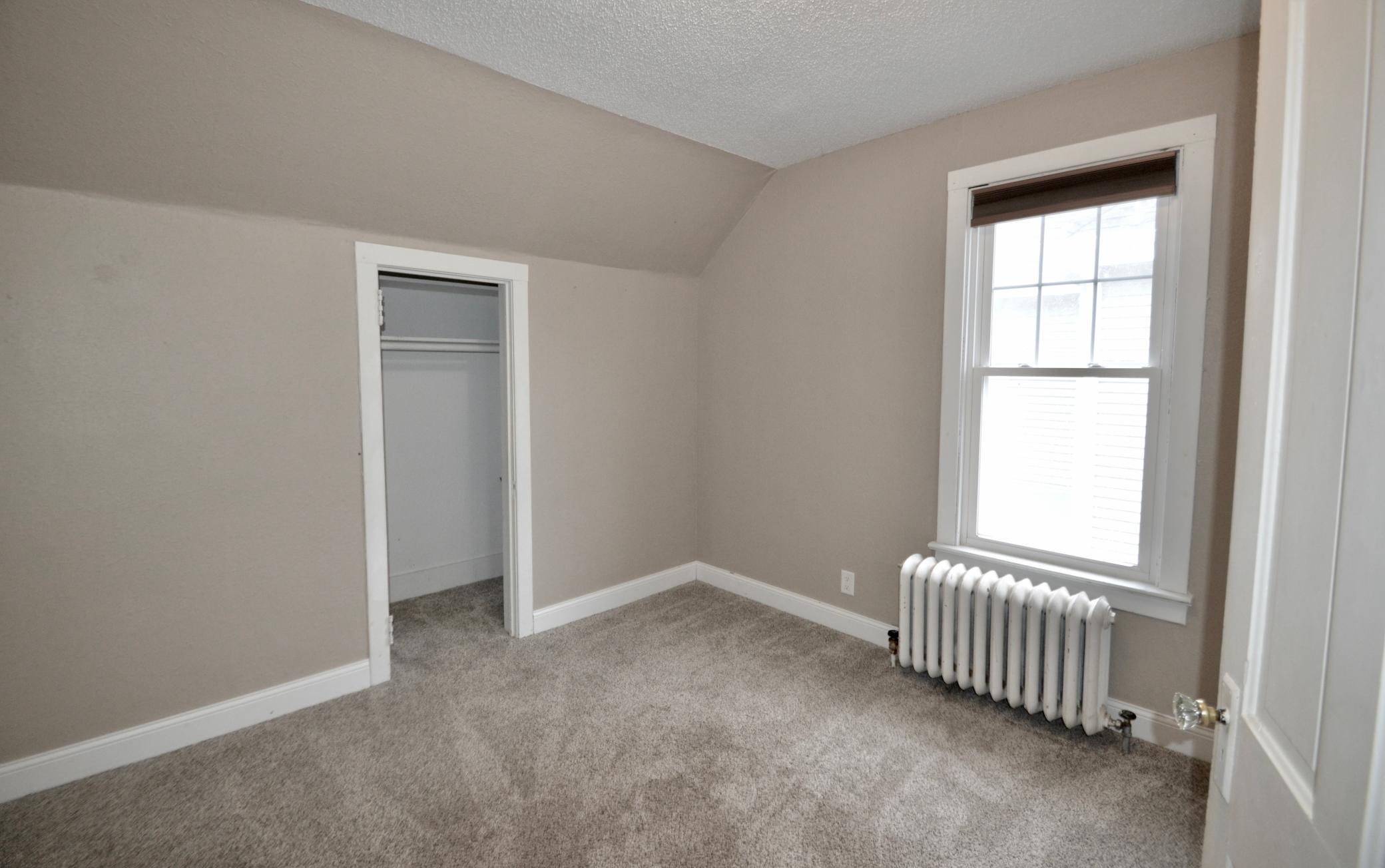 910 7th N Street, Fargo ND 58102 - Photo 15 of 40