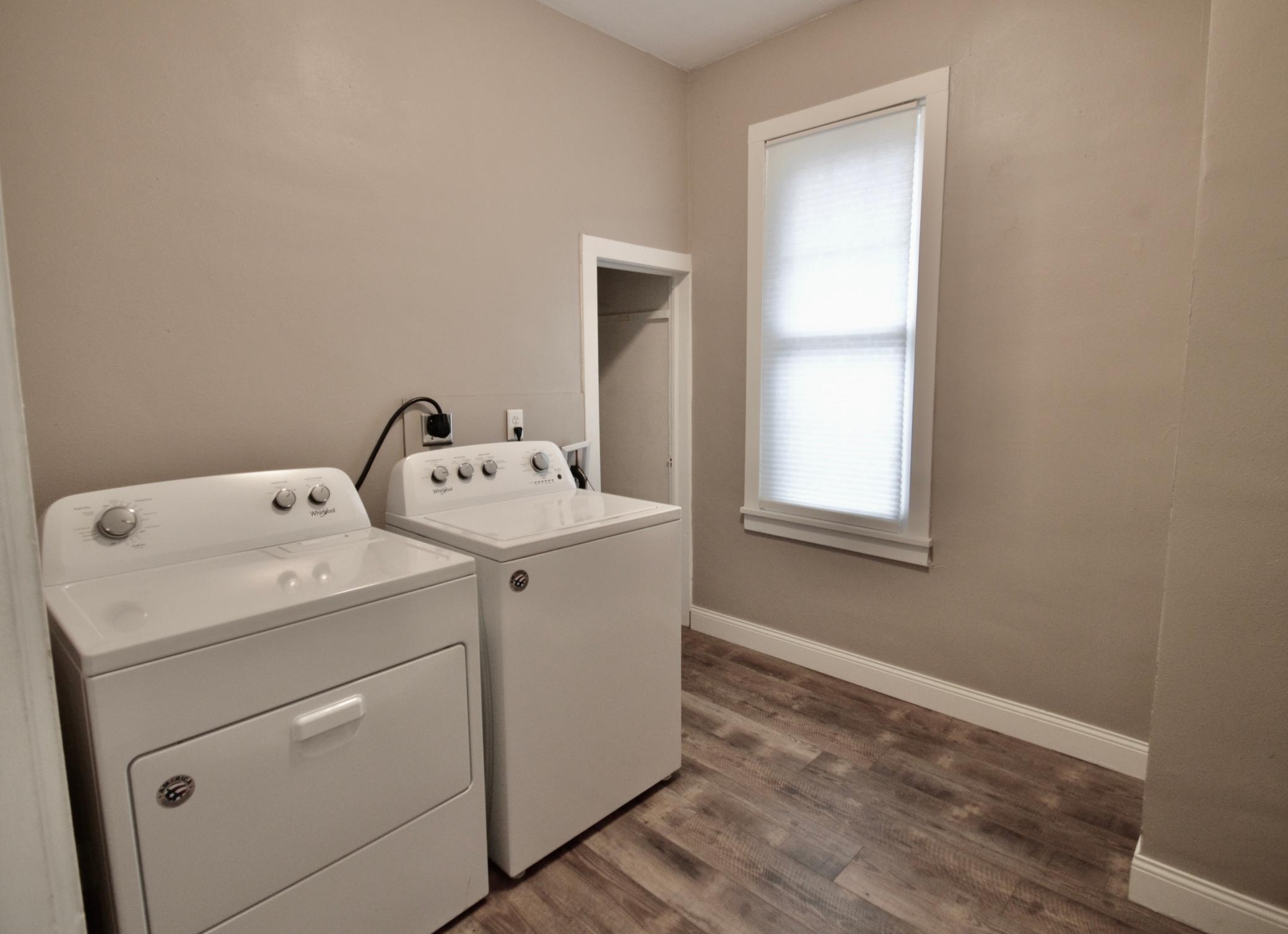 910 7th N Street, Fargo ND 58102 - Photo 10 of 40