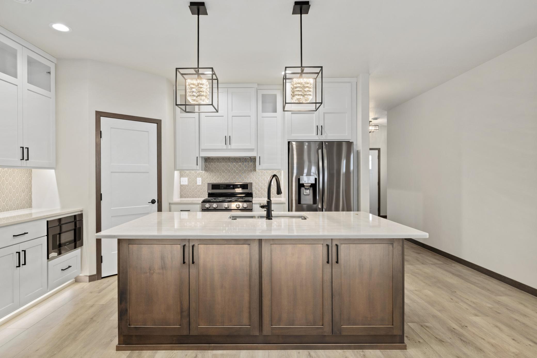 927 Maple Street, Kindred ND 58051 - Photo 4 of 21