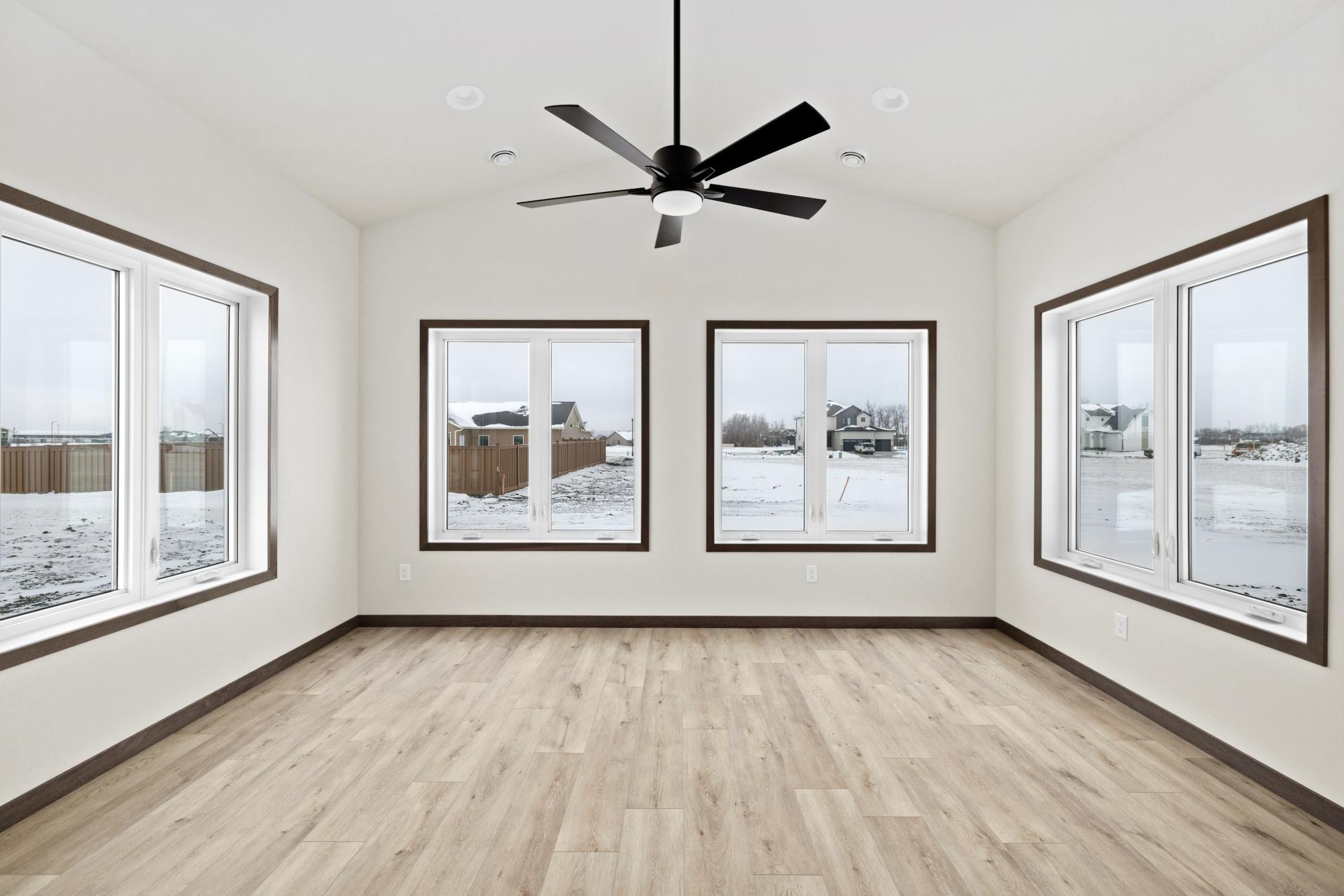 927 Maple Street, Kindred ND 58051 - Photo 9 of 21