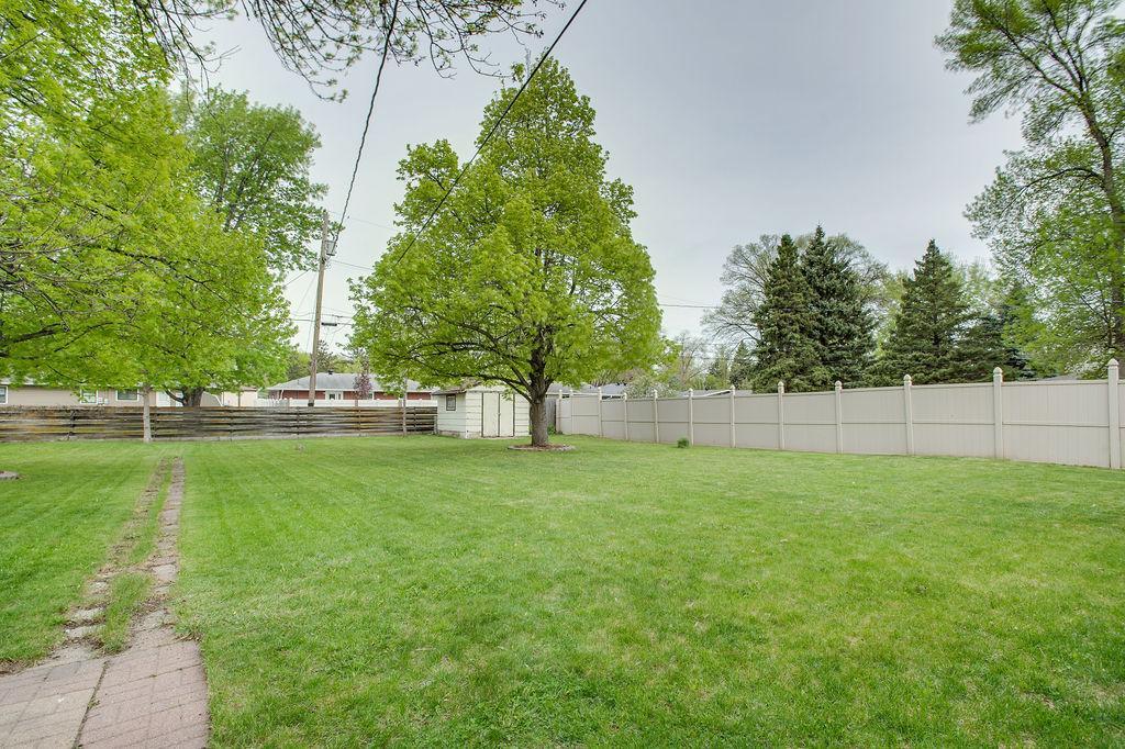 1821 16th S Street, Moorhead MN 56560 - Photo 41 of 42