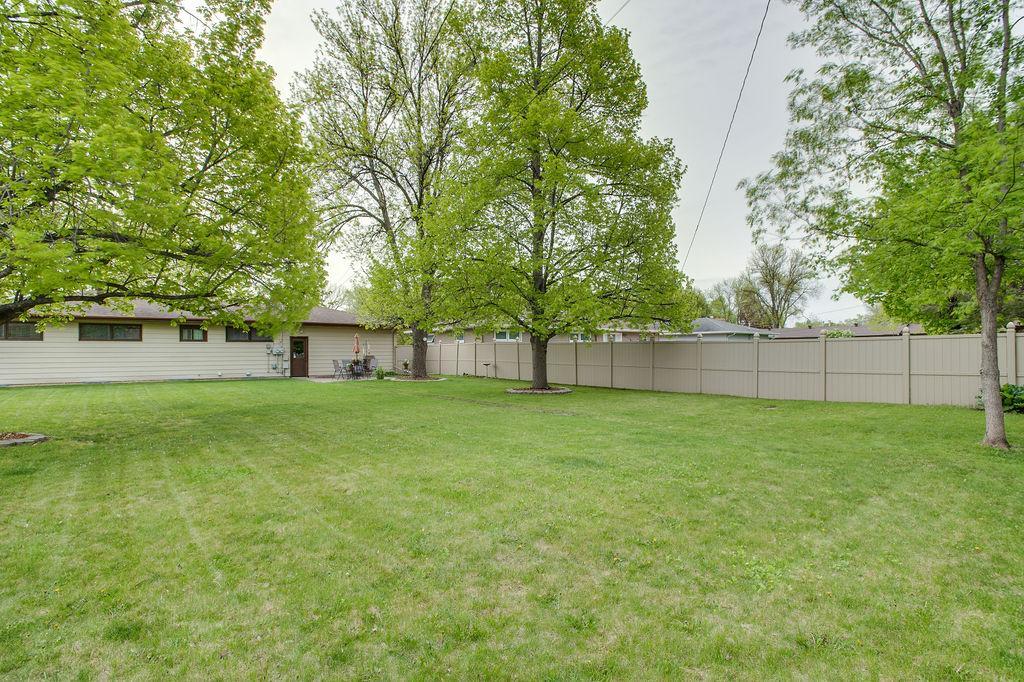1821 16th S Street, Moorhead MN 56560 - Photo 42 of 42