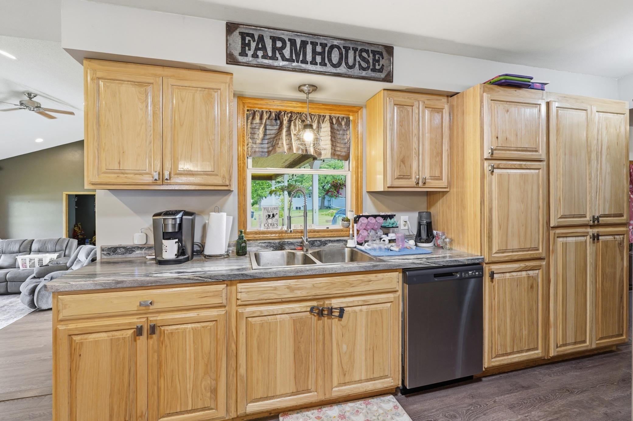 512 State Street, Oslo MN 56744 - Photo 9 of 28