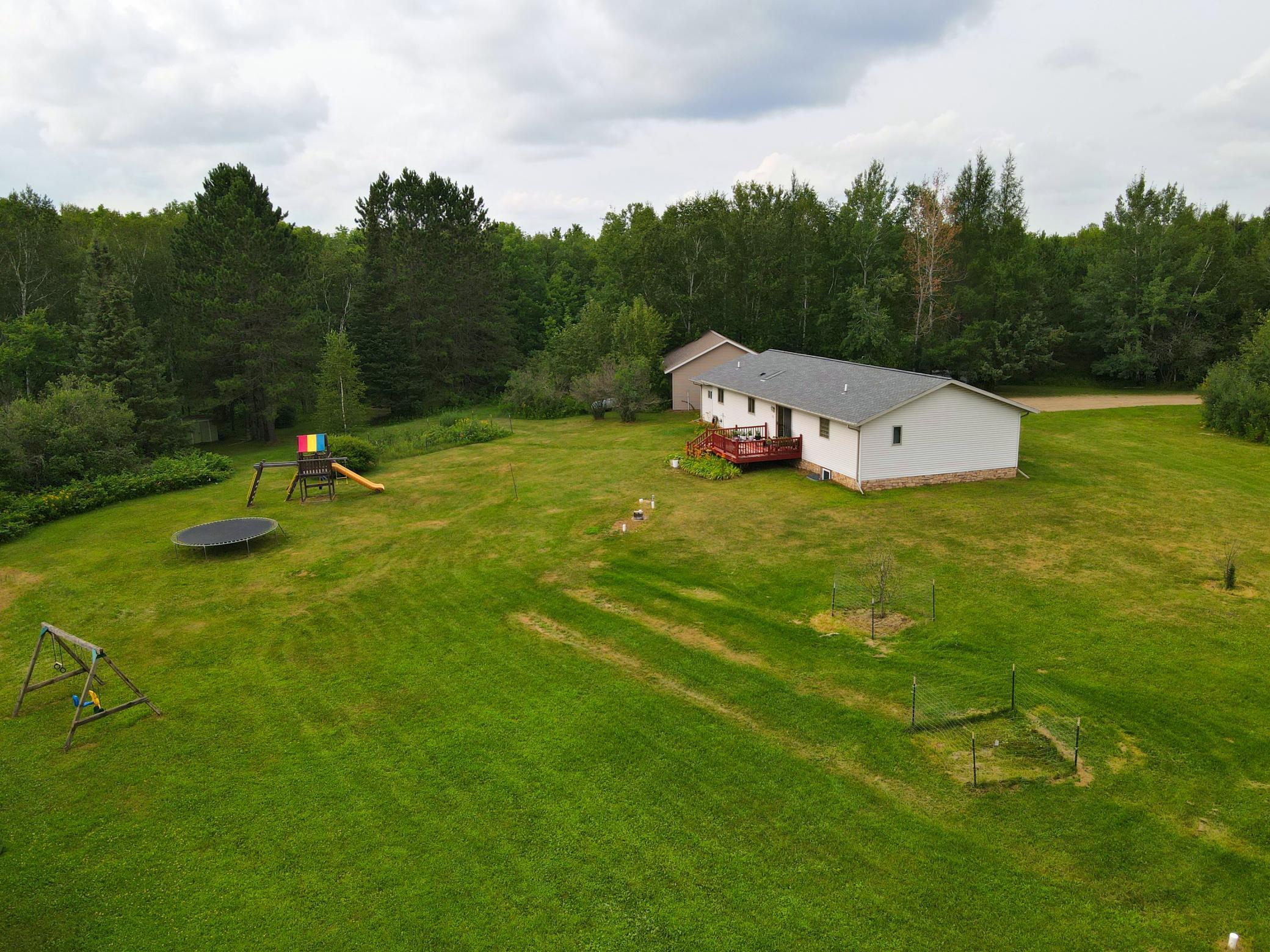 2006 single family home for sale at 20206 Timberlodge Road in Warba, MN — 4 bed, 3 bath (photo 27 of 43)