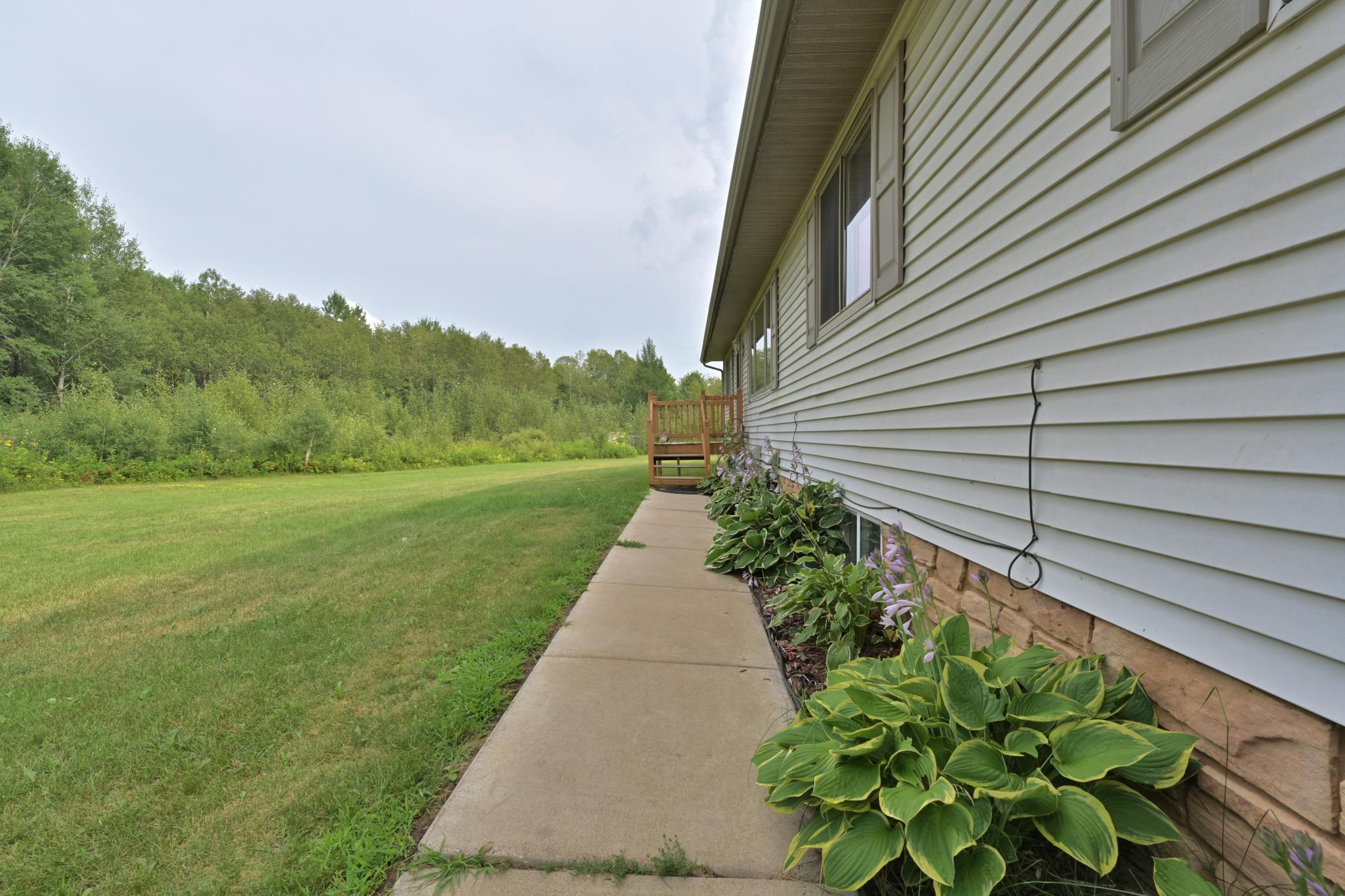 2006 single family home for sale at 20206 Timberlodge Road in Warba, MN — 4 bed, 3 bath (photo 4 of 43)