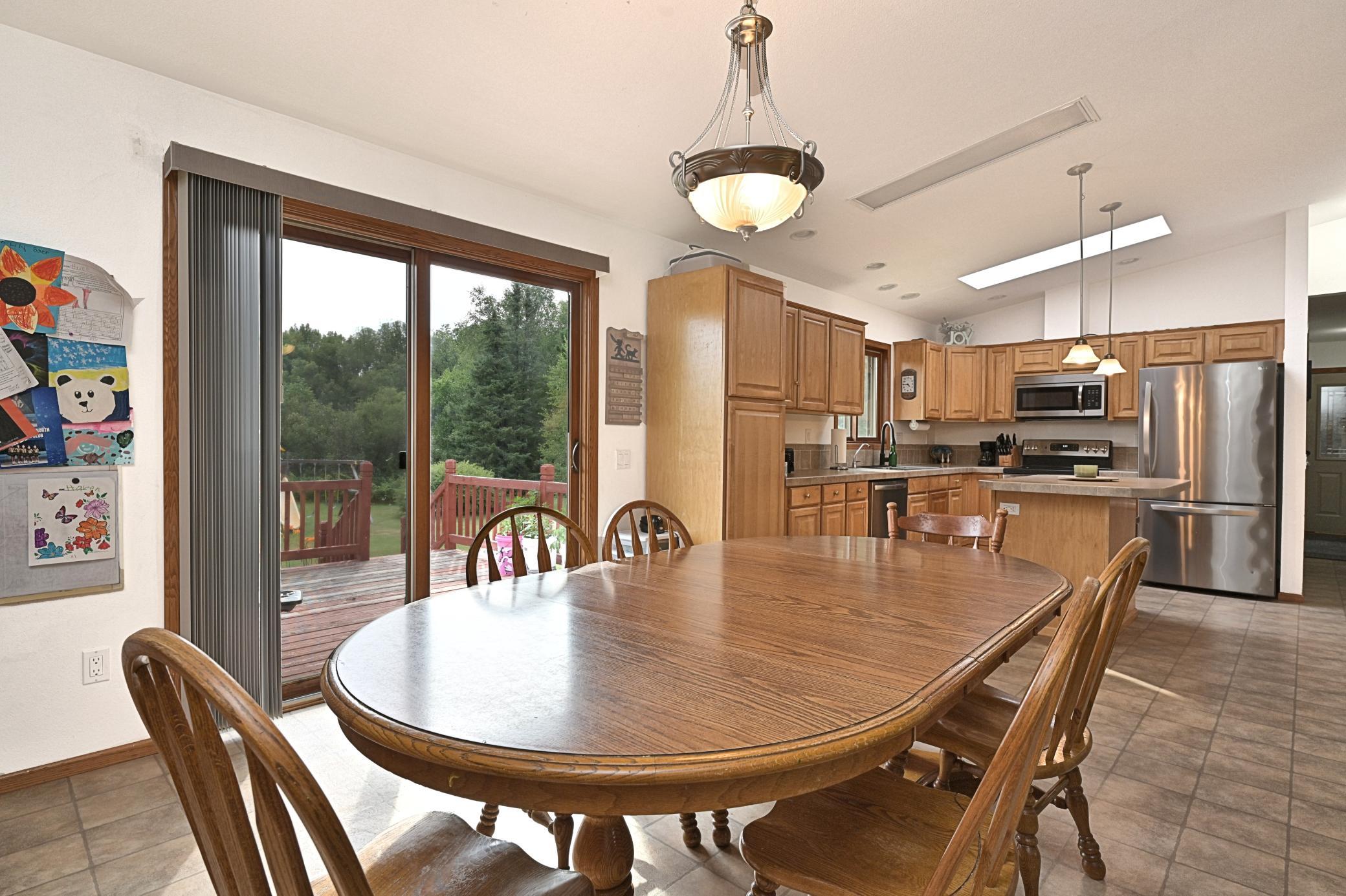 2006 single family home for sale at 20206 Timberlodge Road in Warba, MN — 4 bed, 3 bath (photo 9 of 43)