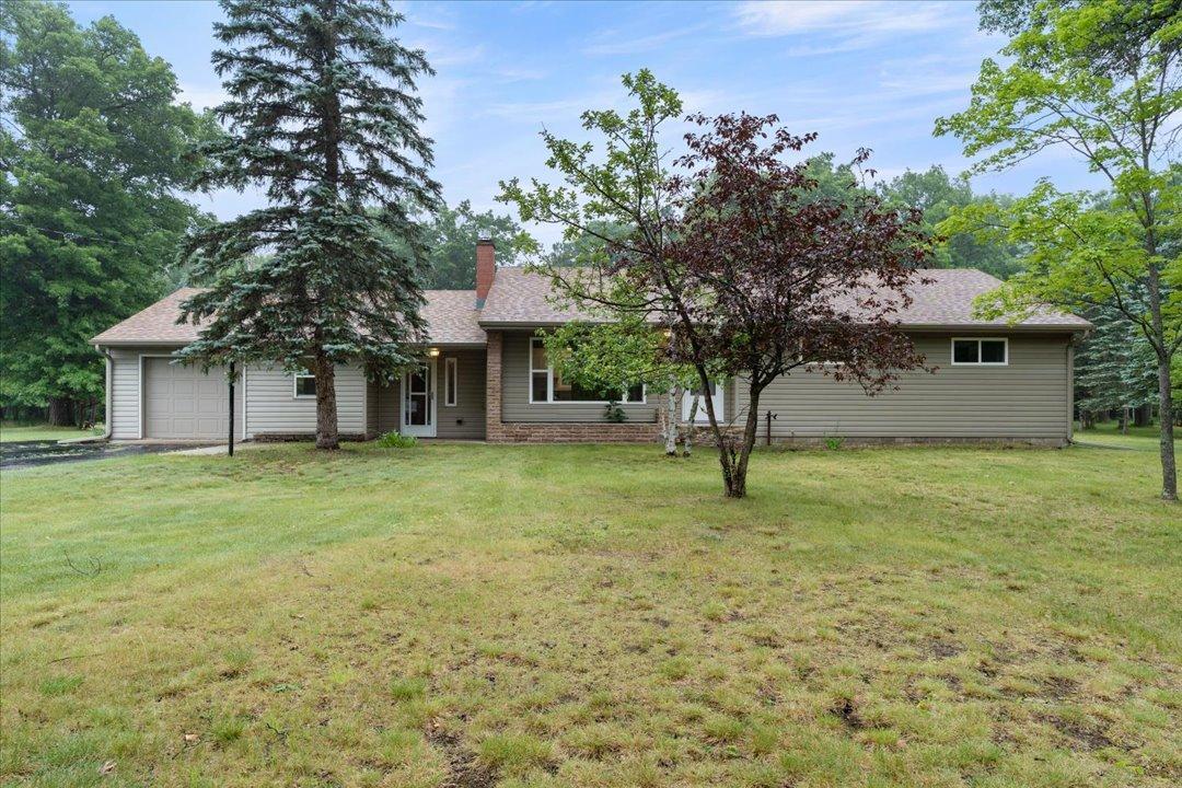 6256 Clearwater Road, Baxter MN 56425 - Photo 2 of 31