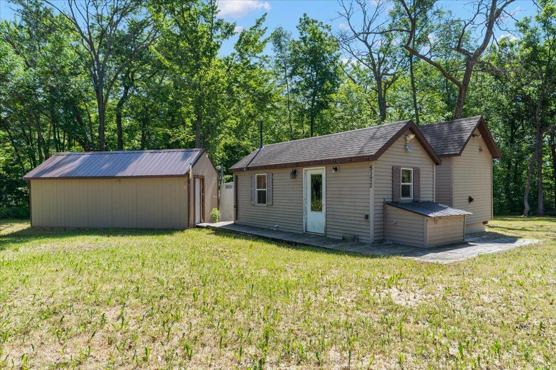 1985 single family home for sale at 5172 Eldorado in Garrison, MN — 1 bed, 1 bath (photo 2 of 15)