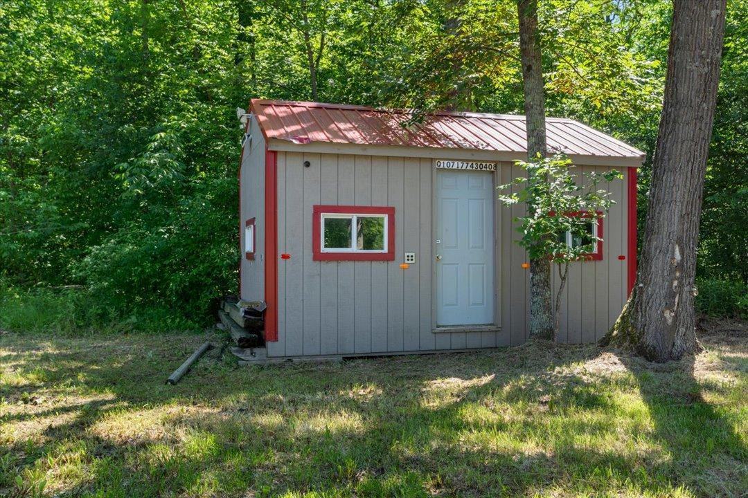 1985 single family home for sale at 5172 Eldorado in Garrison, MN — 1 bed, 1 bath (photo 13 of 15)