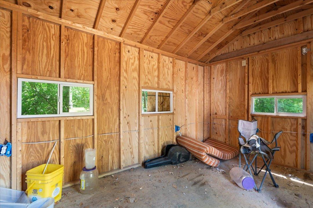 1985 single family home for sale at 5172 Eldorado in Garrison, MN — 1 bed, 1 bath (photo 9 of 15)