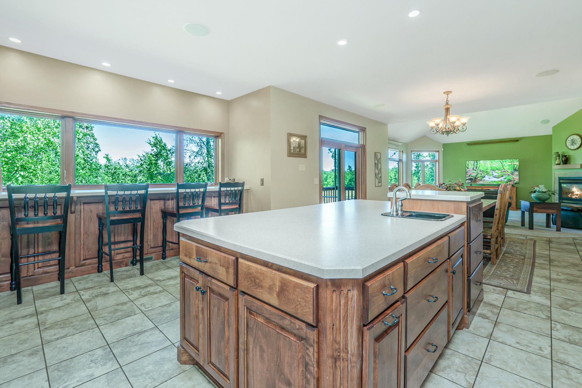 2008 single family home for sale at 19618 County Road 3 in Brainerd, MN — 4 bed, 4 bath (photo 14 of 98)