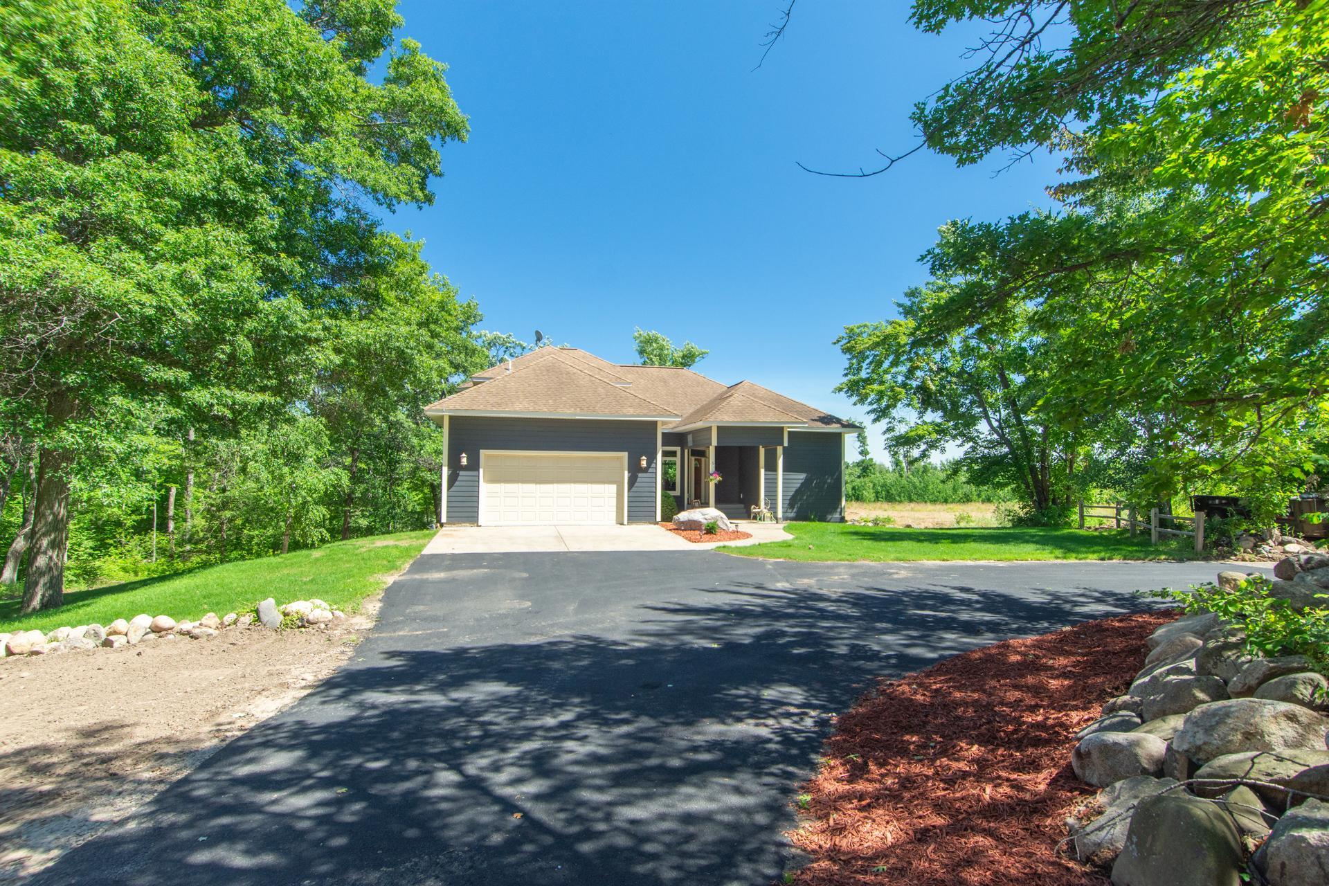 2008 single family home for sale at 19618 County Road 3 in Brainerd, MN — 4 bed, 4 bath (photo 65 of 98)