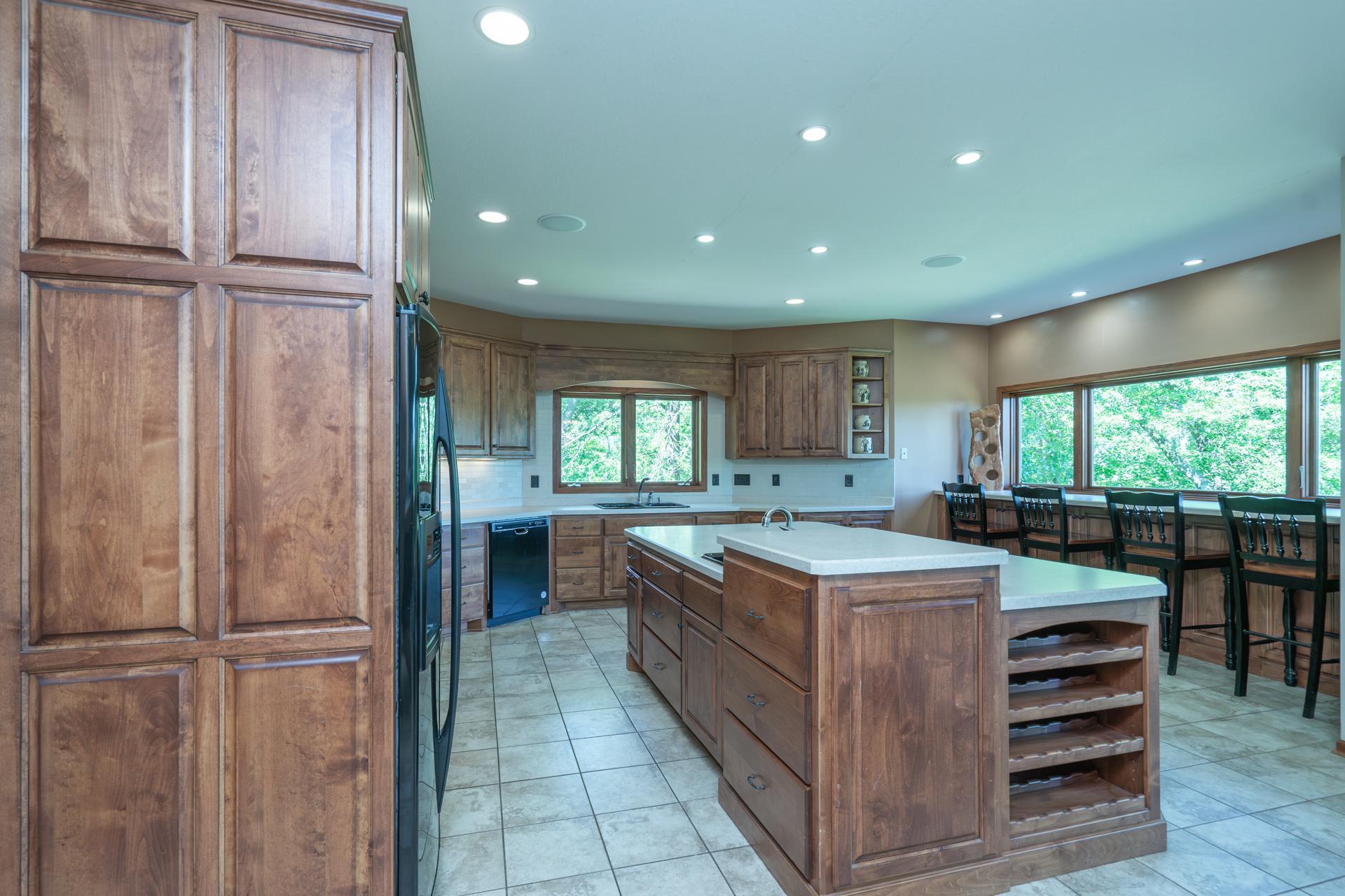2008 single family home for sale at 19618 County Road 3 in Brainerd, MN — 4 bed, 4 bath (photo 10 of 98)