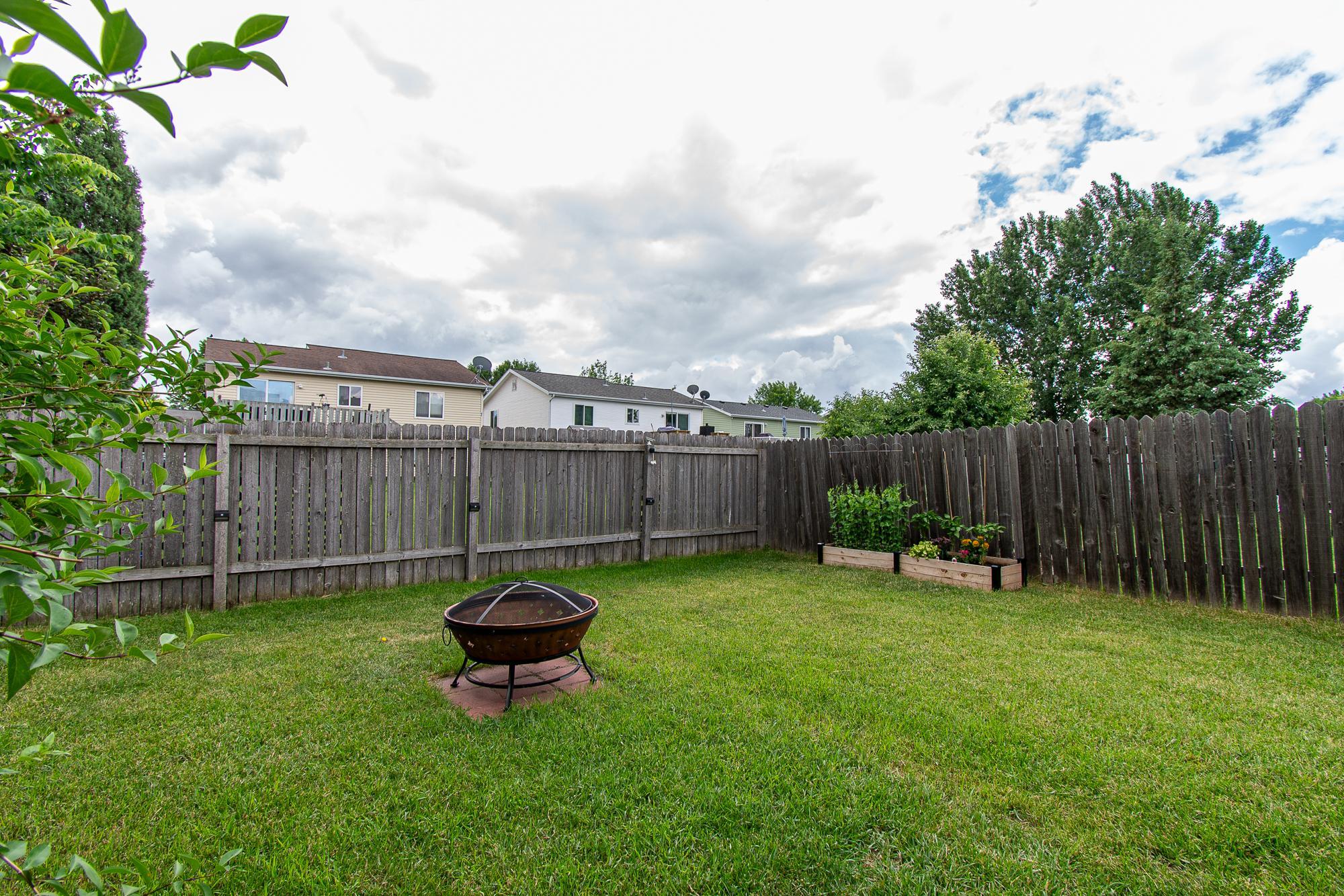 2906 Dakota Park S Circle, Fargo ND 58104 - Photo 7 of 48