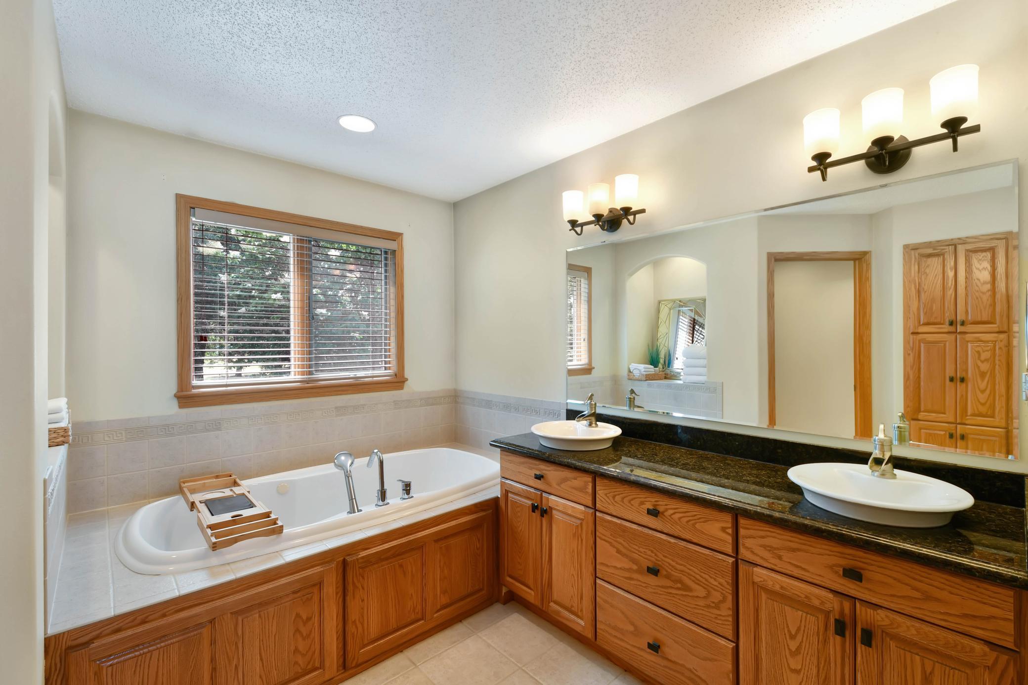 309 43rd S Avenue, Moorhead MN 56560 - Photo 19 of 102