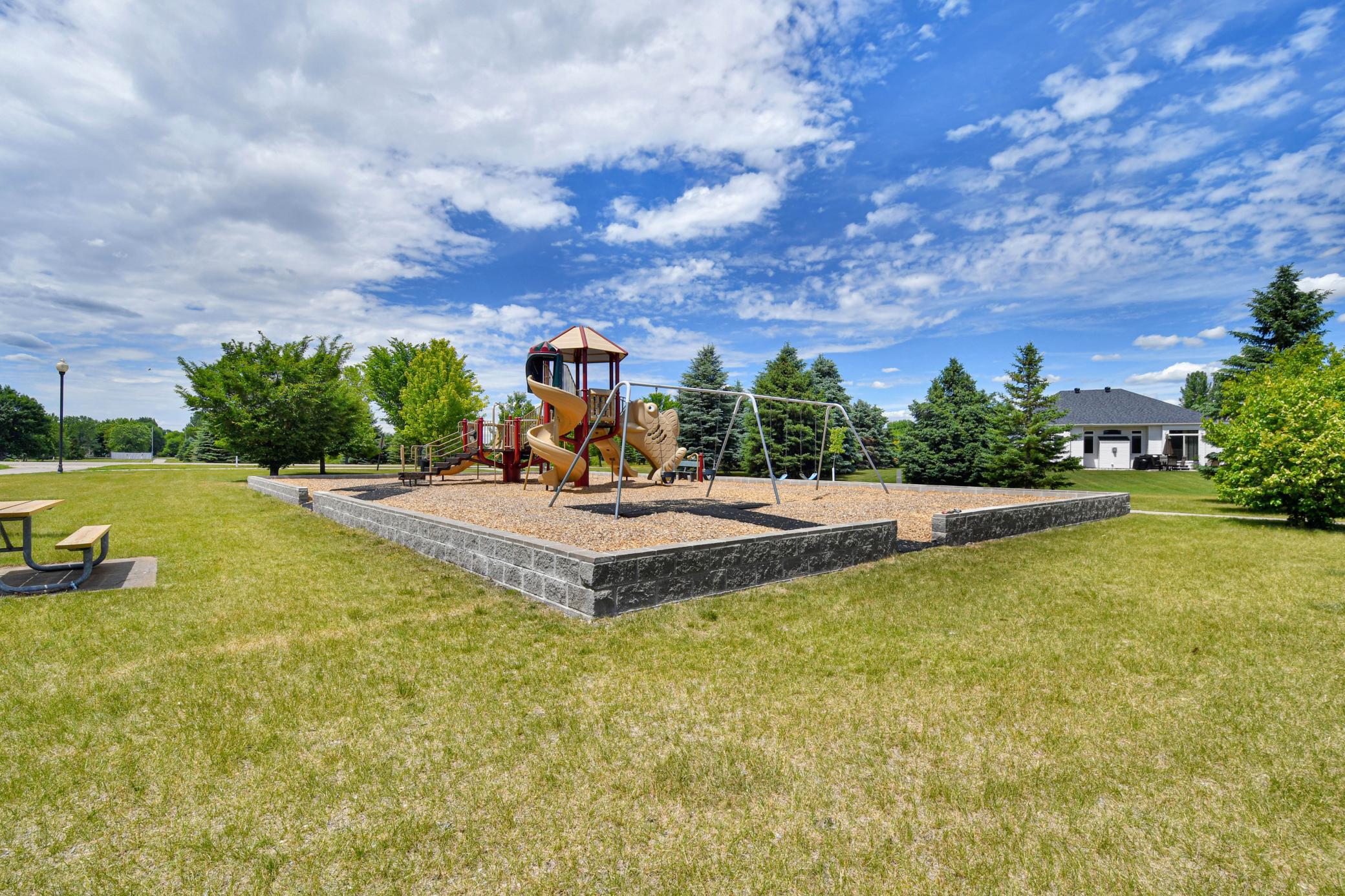 309 43rd S Avenue, Moorhead MN 56560 - Photo 89 of 102