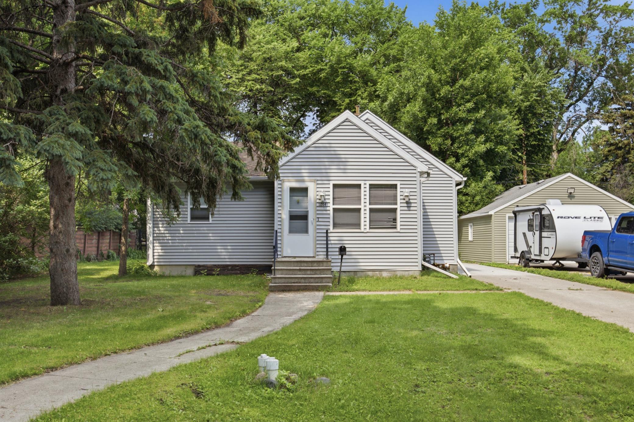 1614 5th N Street, Fargo ND 58102 - Photo 2 of 25