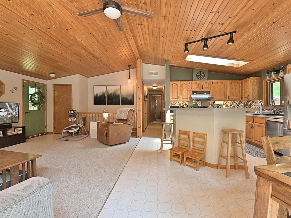 26137 Aspen Drive, Bovey MN 55709 - Photo 11 of 41