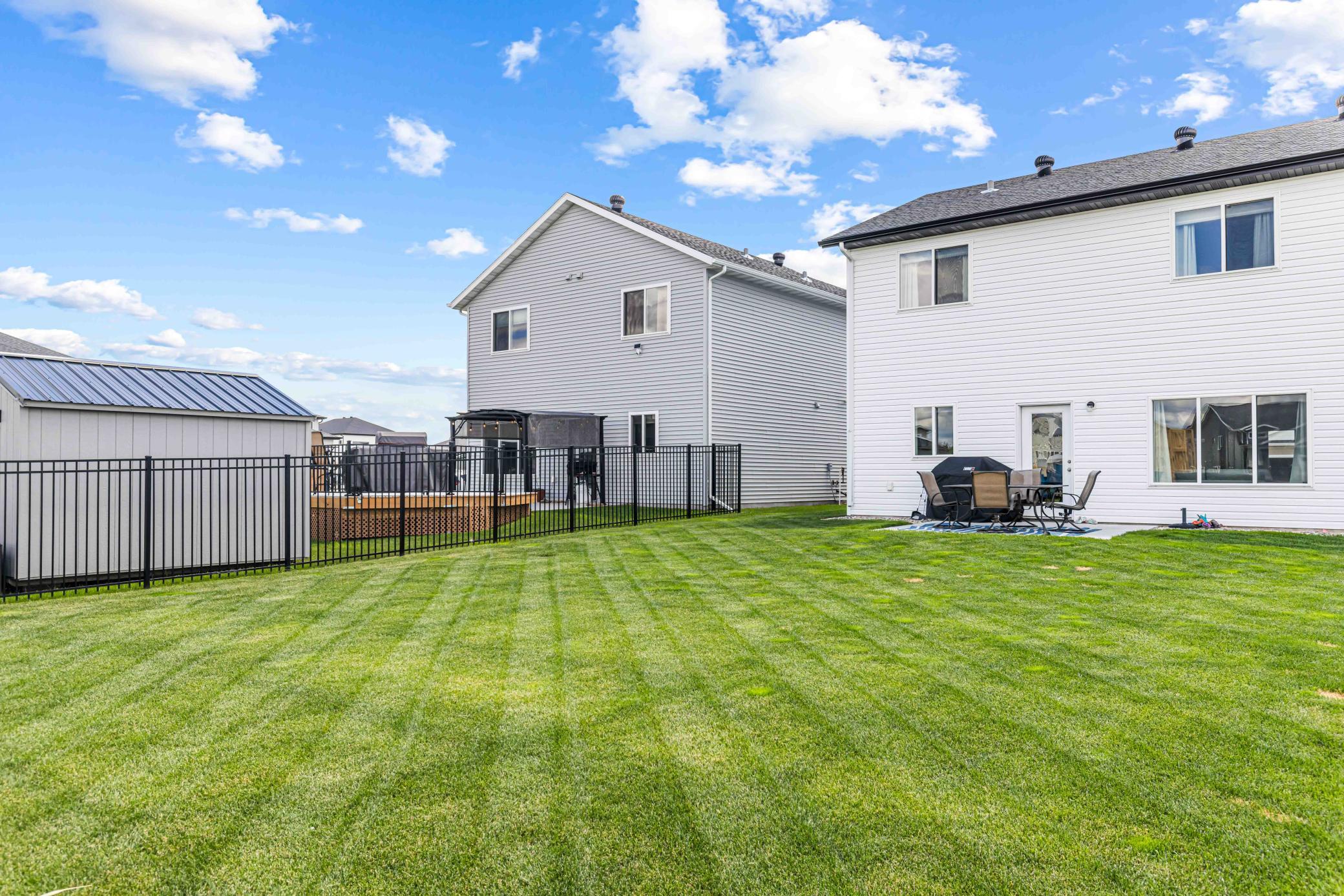 1445 68th S Avenue, Fargo ND 58104 - Photo 7 of 36