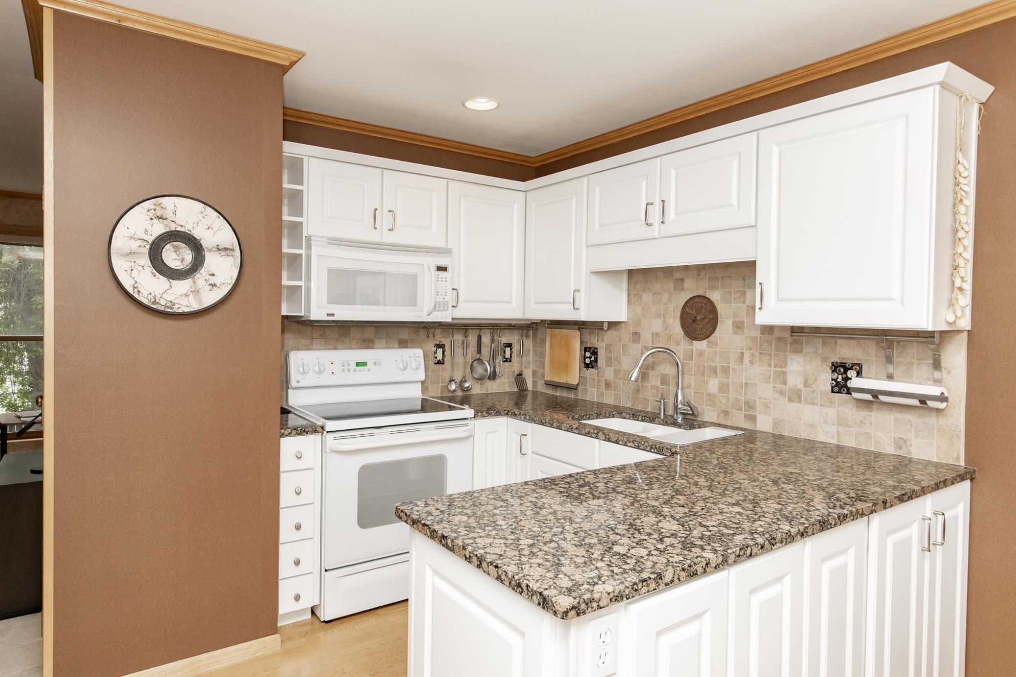 1415 W Gateway S Circle, Unit 19, Fargo ND 58103 - Photo 8 of 41
