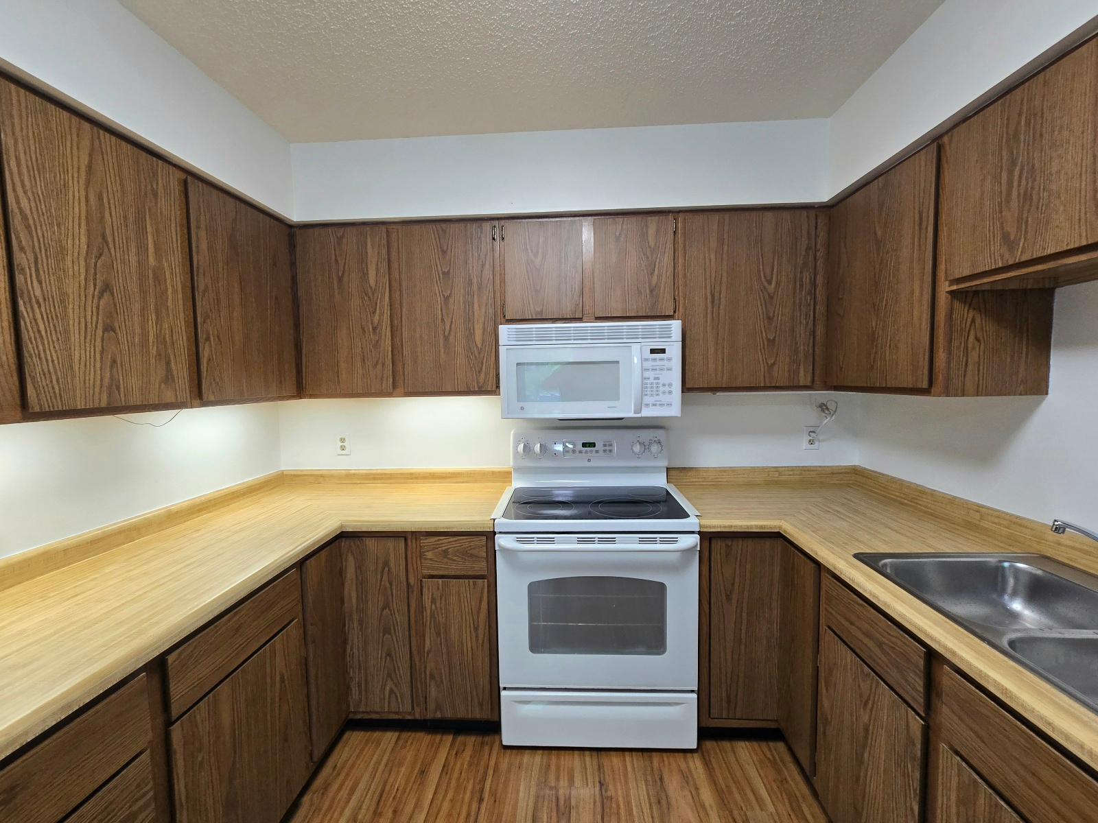 3409 12th S Street, Moorhead MN 56560 - Photo 11 of 36