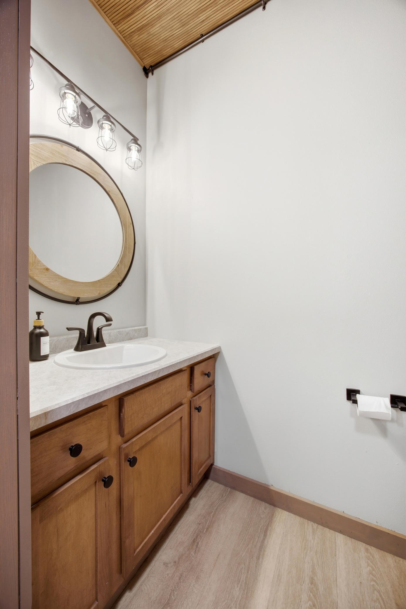 430 19th W Avenue, Unit F, West Fargo ND 58078 - Photo 14 of 29