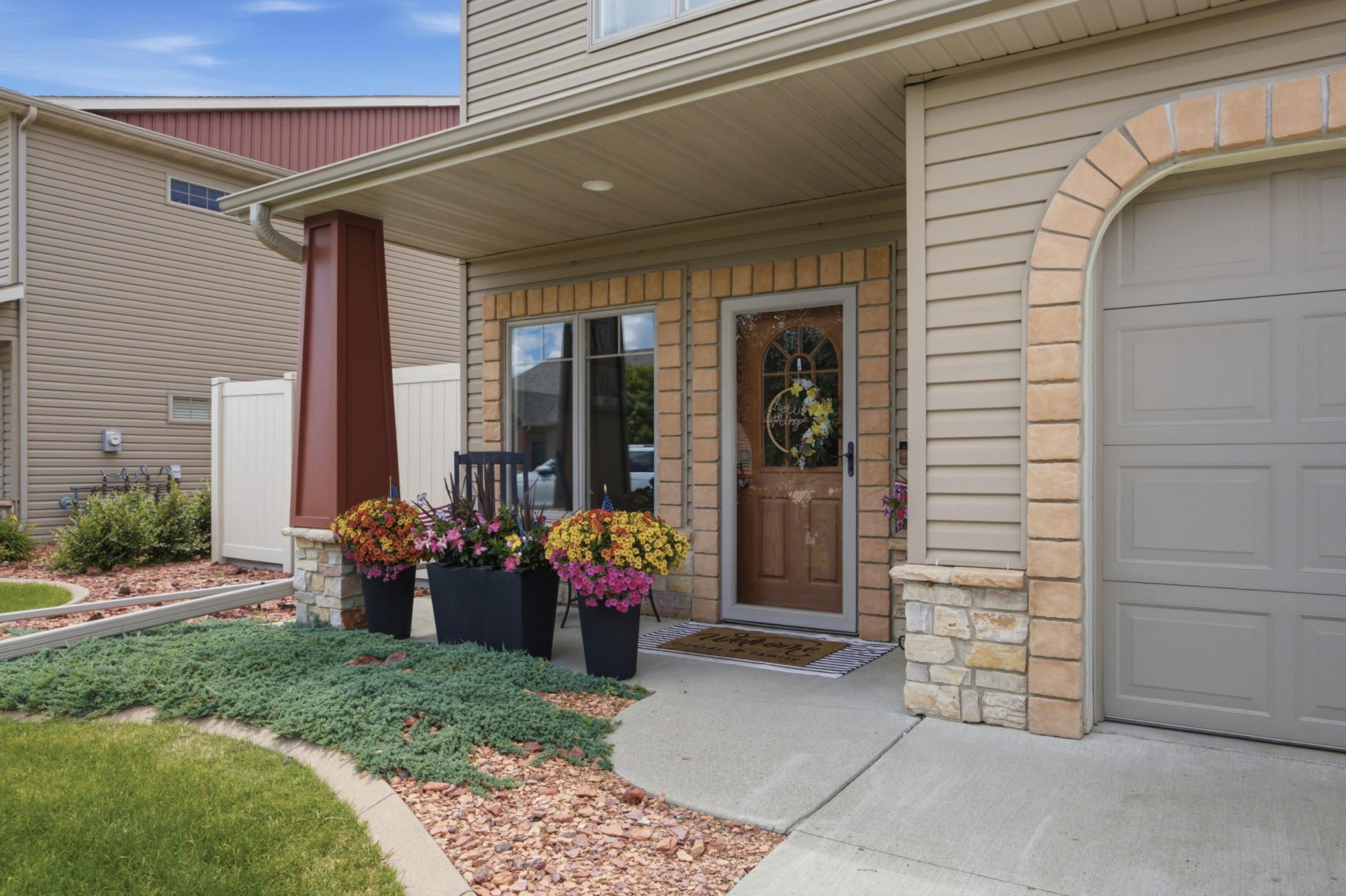 430 19th W Avenue, Unit F, West Fargo ND 58078 - Photo 3 of 29