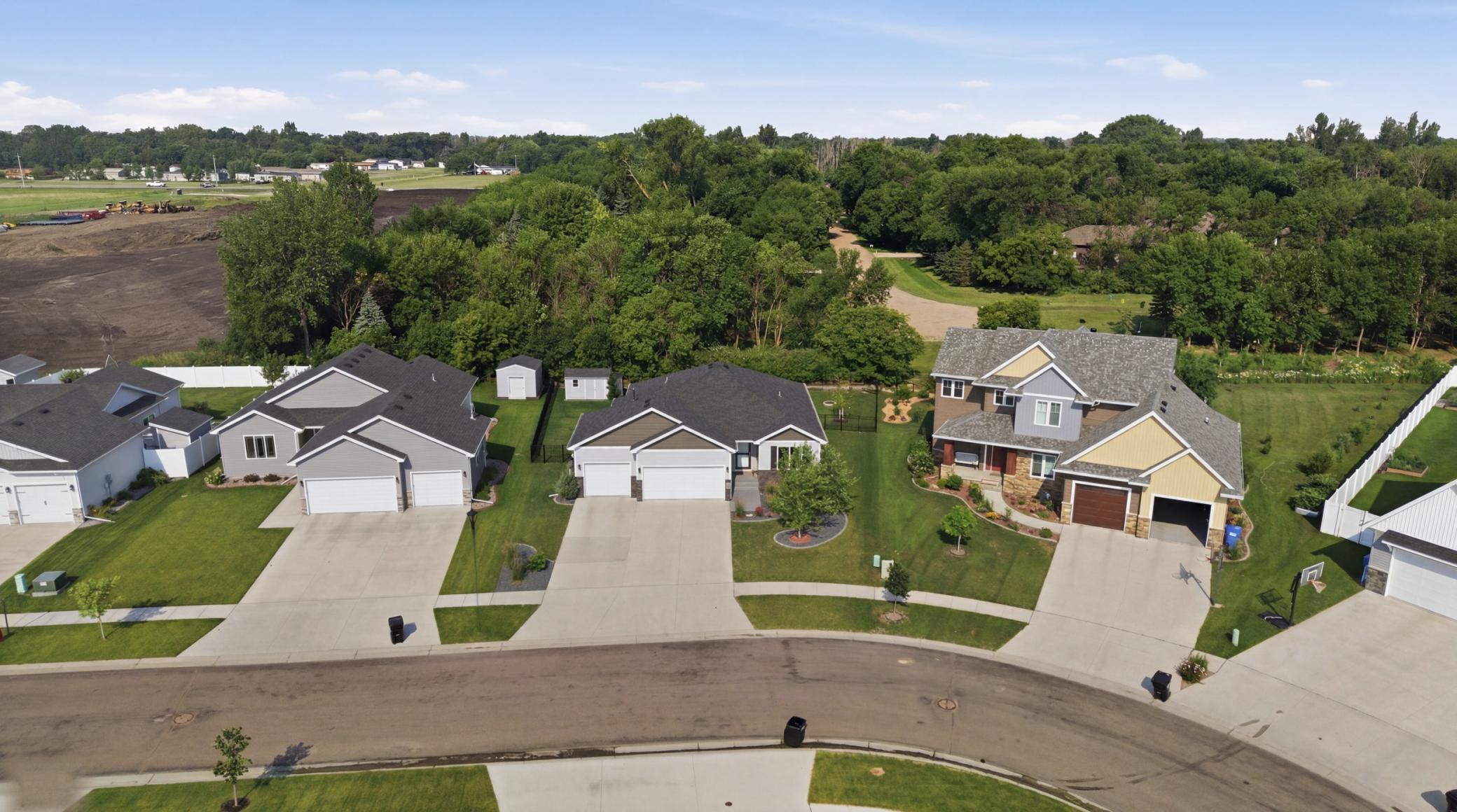 6007 68th S Street, Fargo ND 58104 - Photo 3 of 59