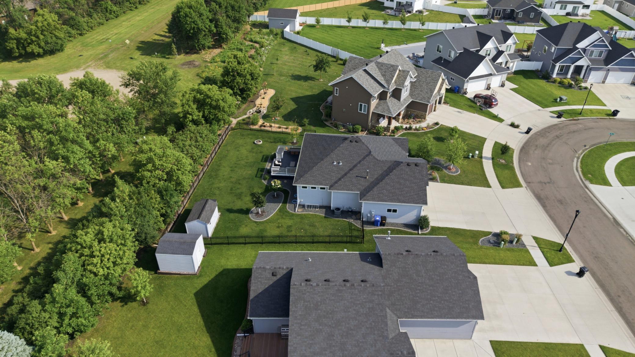 6007 68th S Street, Fargo ND 58104 - Photo 4 of 59