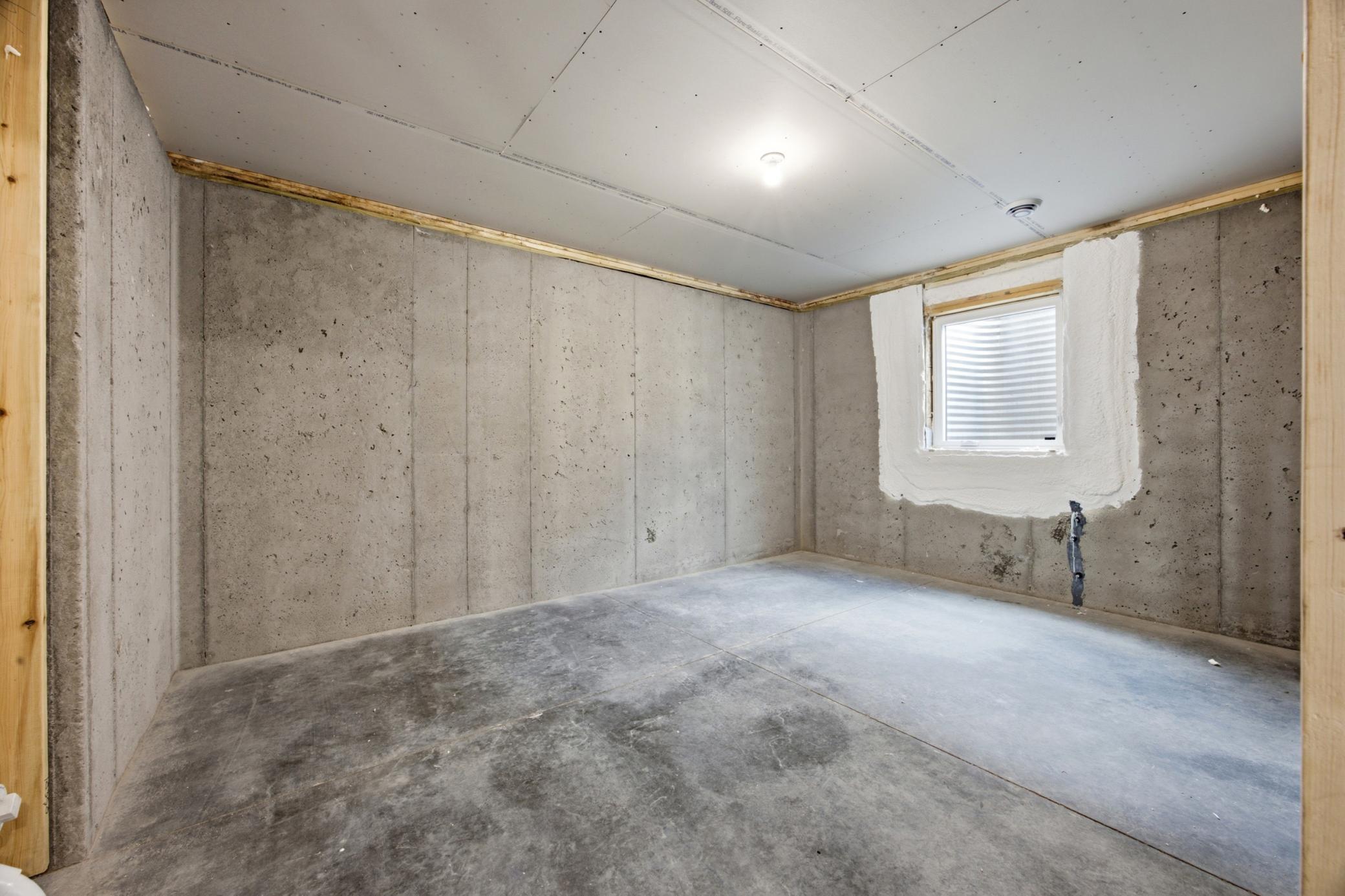 10350 Burgundy Drive, Horace ND 58047 - Photo 30 of 38