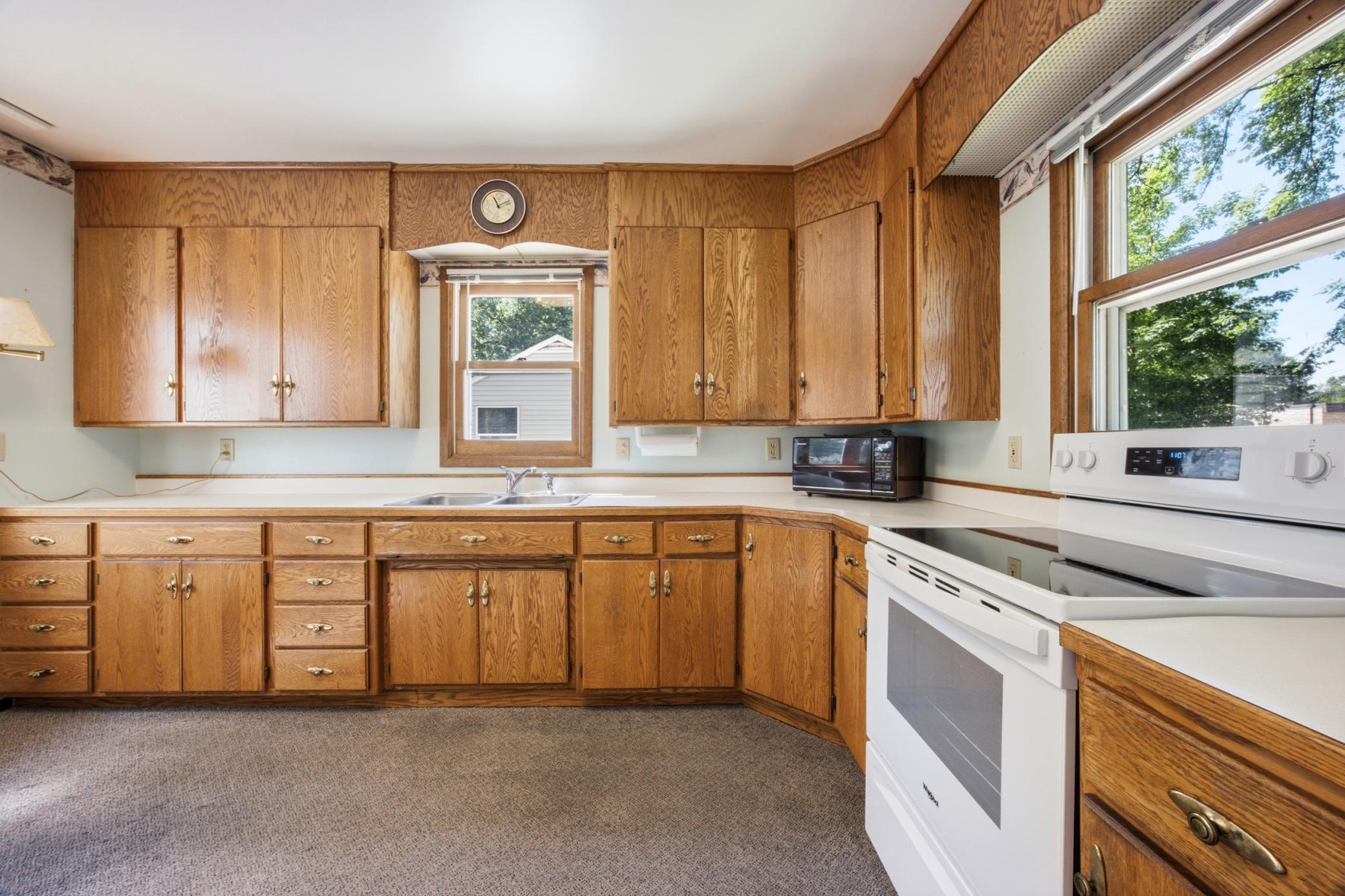 1319 12th N Street, Fargo ND 58102 - Photo 9 of 27