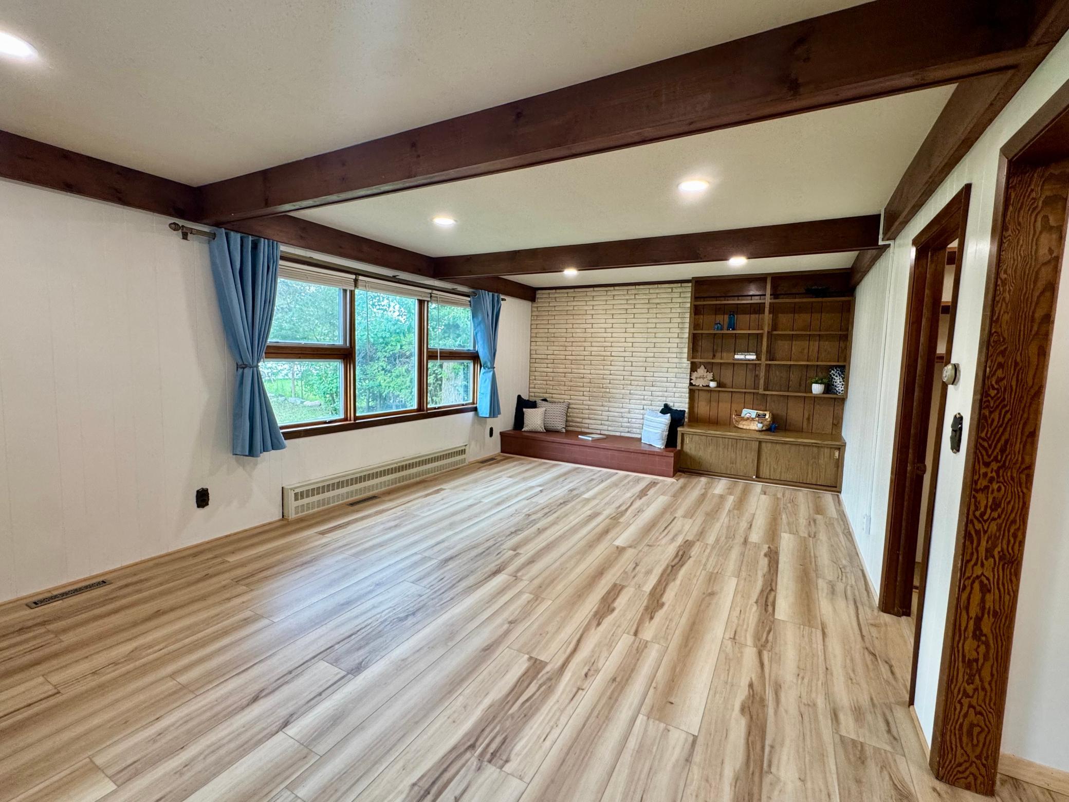 1706 Irvine Avenue NW, Bemidji MN 56601 - Photo 4 of 40