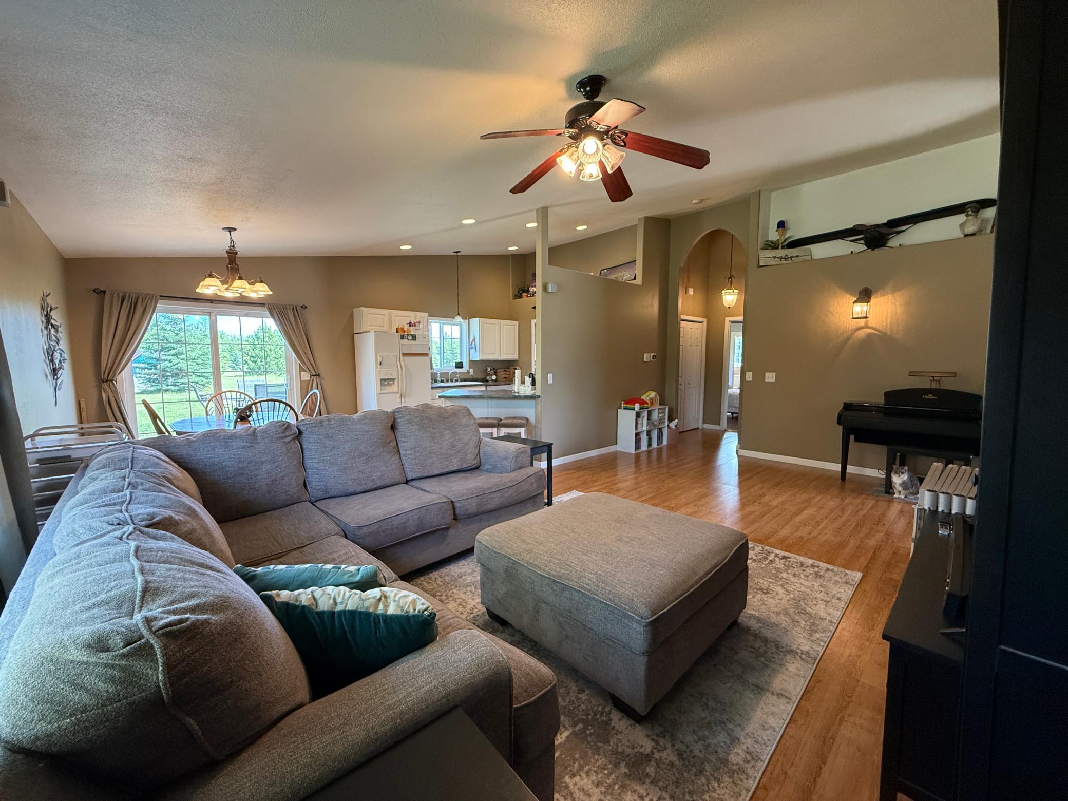 2005 single family home for sale at 9060 Tranquility Lane NW in Bemidji, MN — 3 bed, 2 bath (photo 19 of 50)