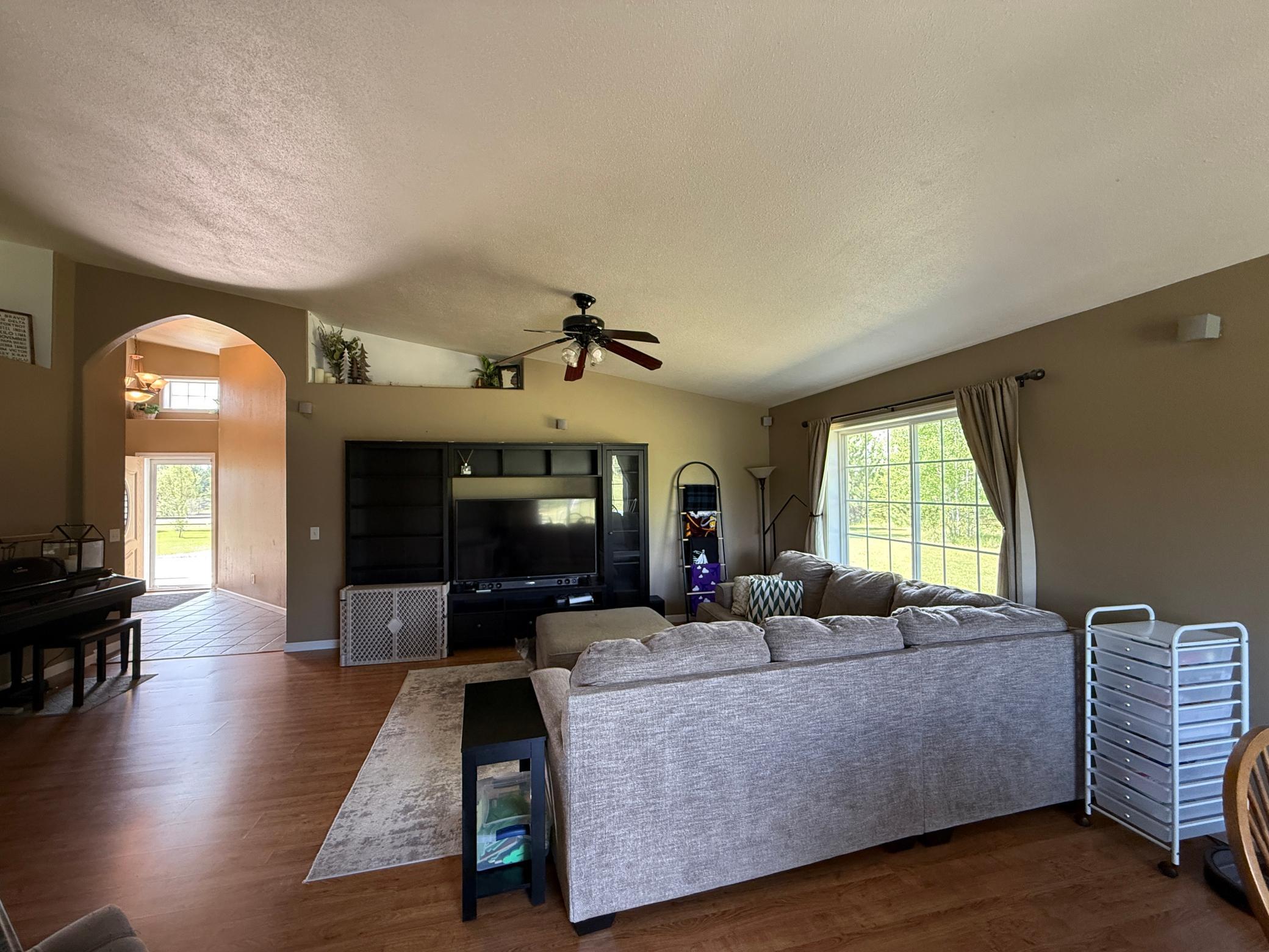 2005 single family home for sale at 9060 Tranquility Lane NW in Bemidji, MN — 3 bed, 2 bath (photo 20 of 50)