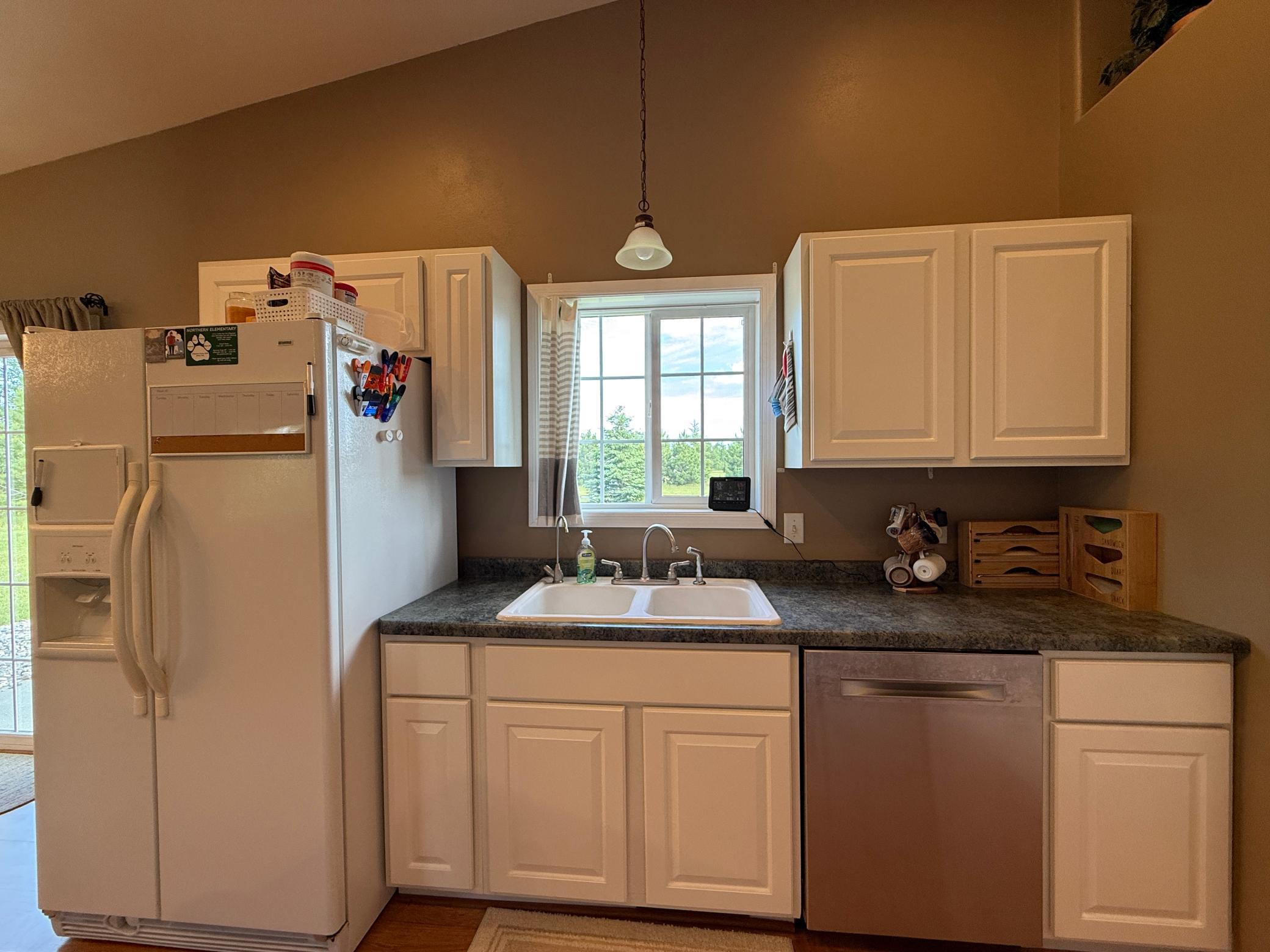 2005 single family home for sale at 9060 Tranquility Lane NW in Bemidji, MN — 3 bed, 2 bath (photo 24 of 50)