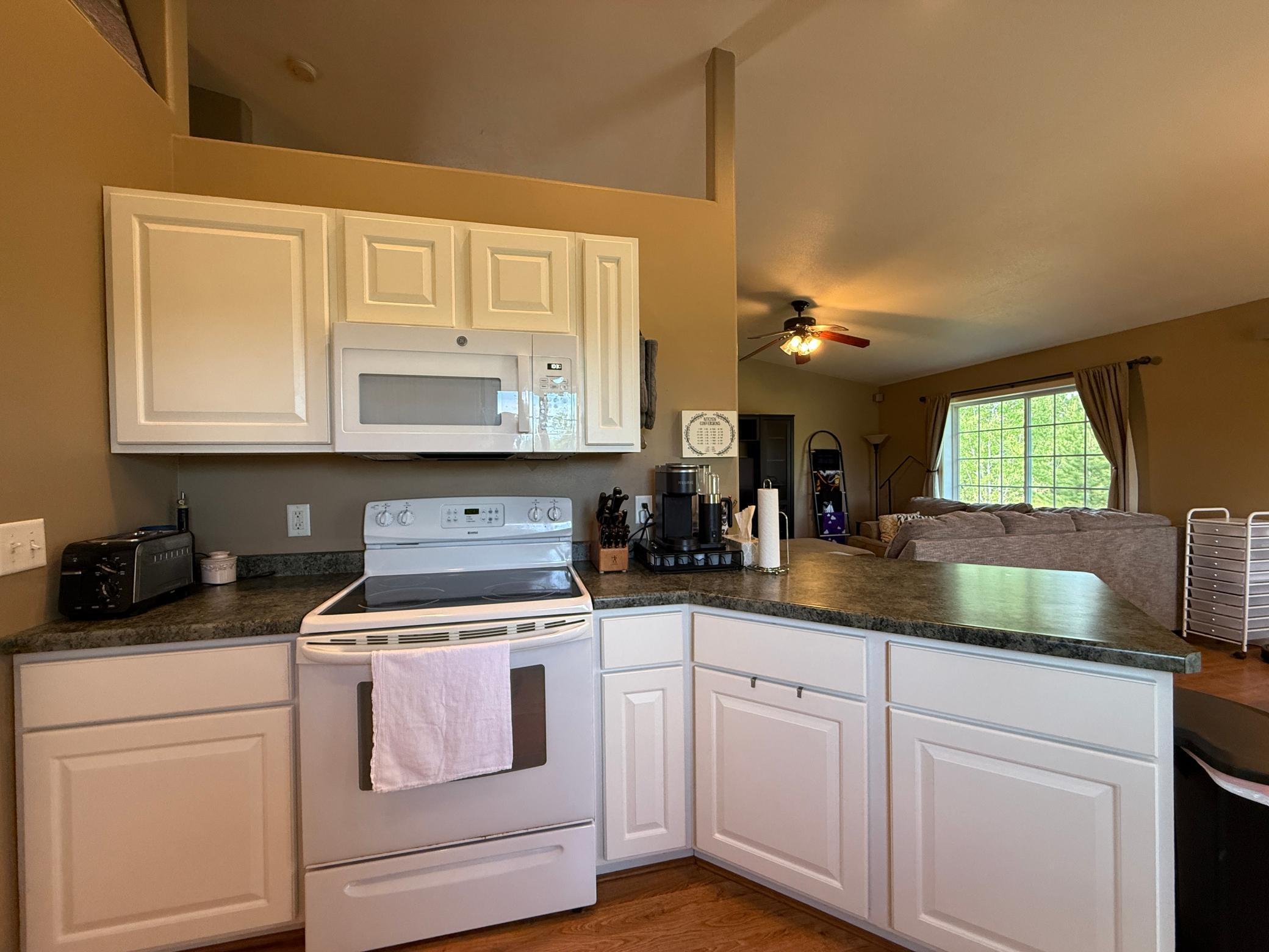 2005 single family home for sale at 9060 Tranquility Lane NW in Bemidji, MN — 3 bed, 2 bath (photo 25 of 50)
