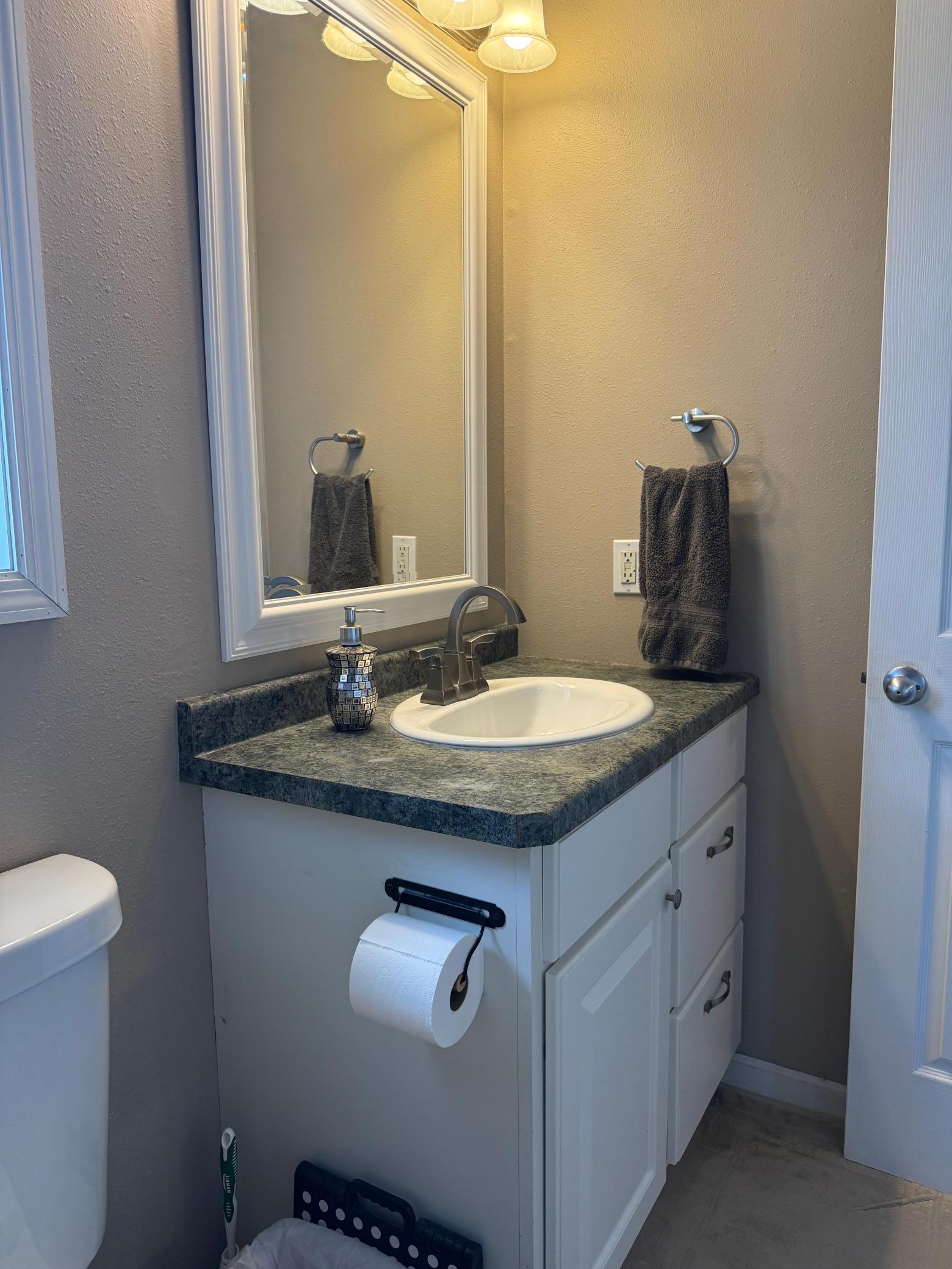 2005 single family home for sale at 9060 Tranquility Lane NW in Bemidji, MN — 3 bed, 2 bath (photo 35 of 50)