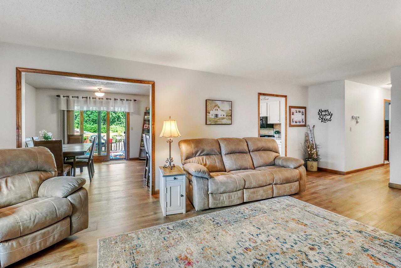 3907 3rd S Street, Moorhead MN 56560 - Photo 13 of 65