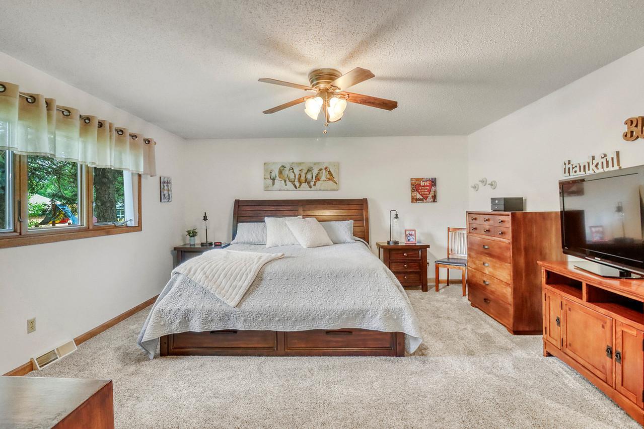3907 3rd S Street, Moorhead MN 56560 - Photo 27 of 65
